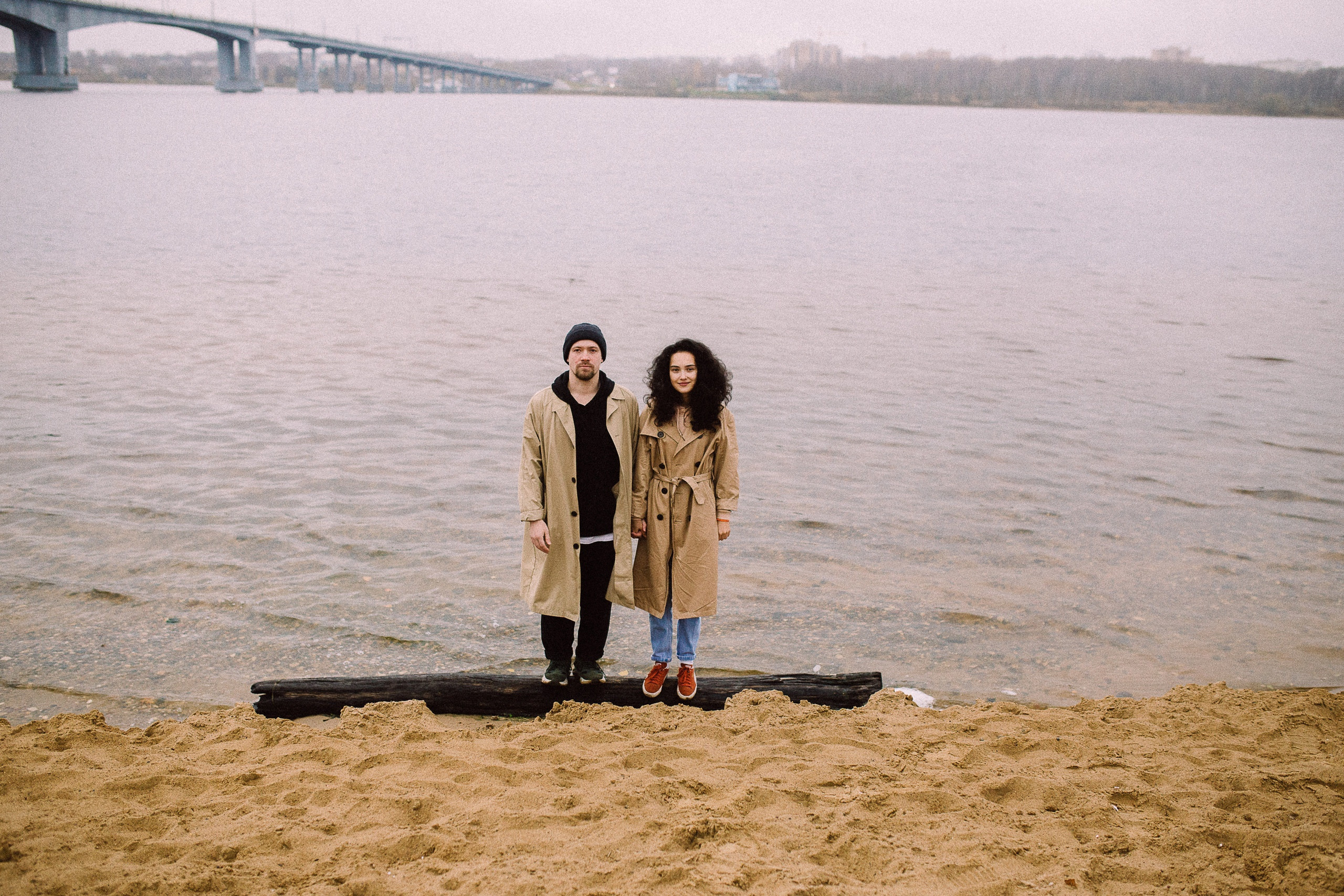 Любить в К. Э Т О М Ы