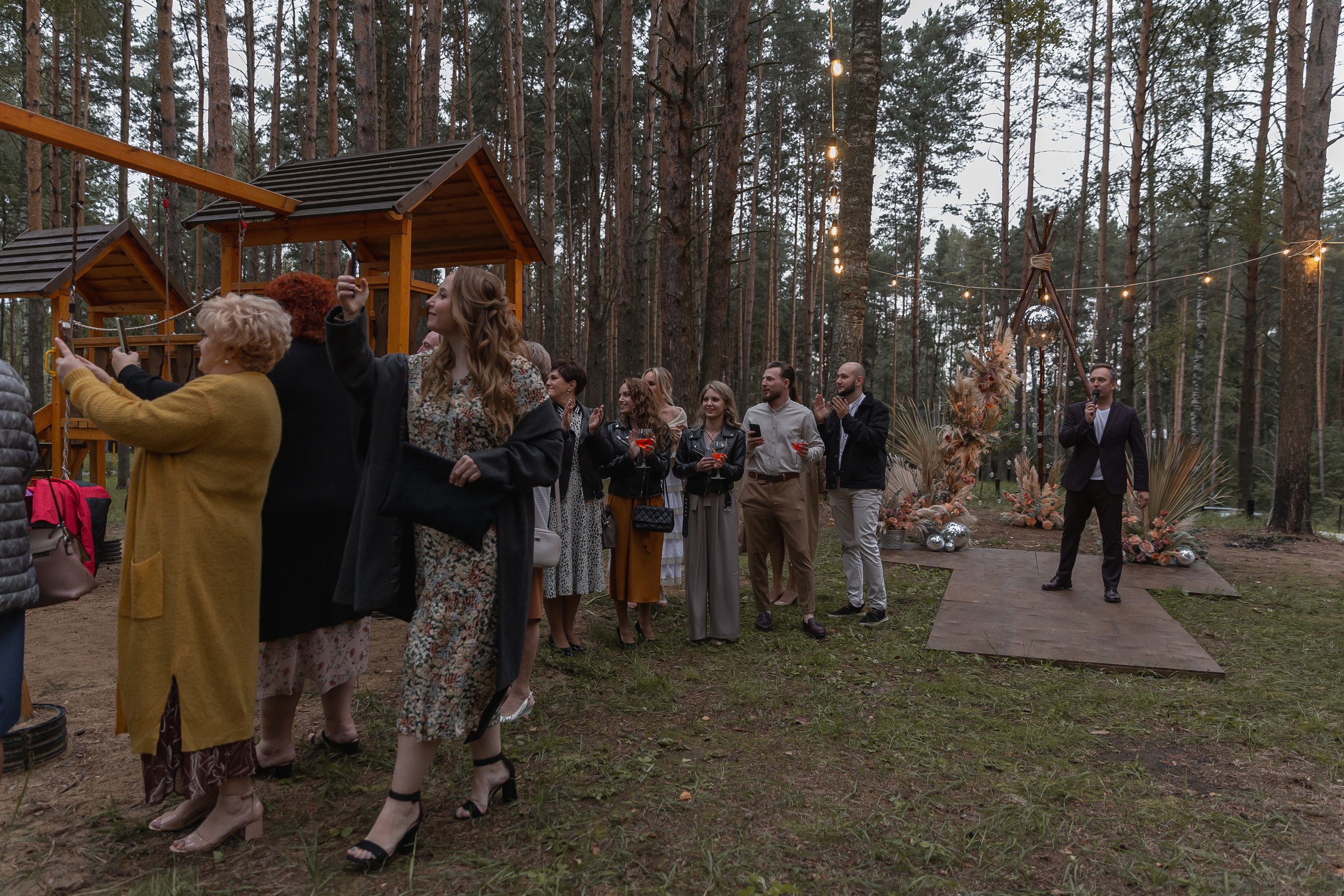 Не женюсь я, не женюсь!. Э Т О М Ы