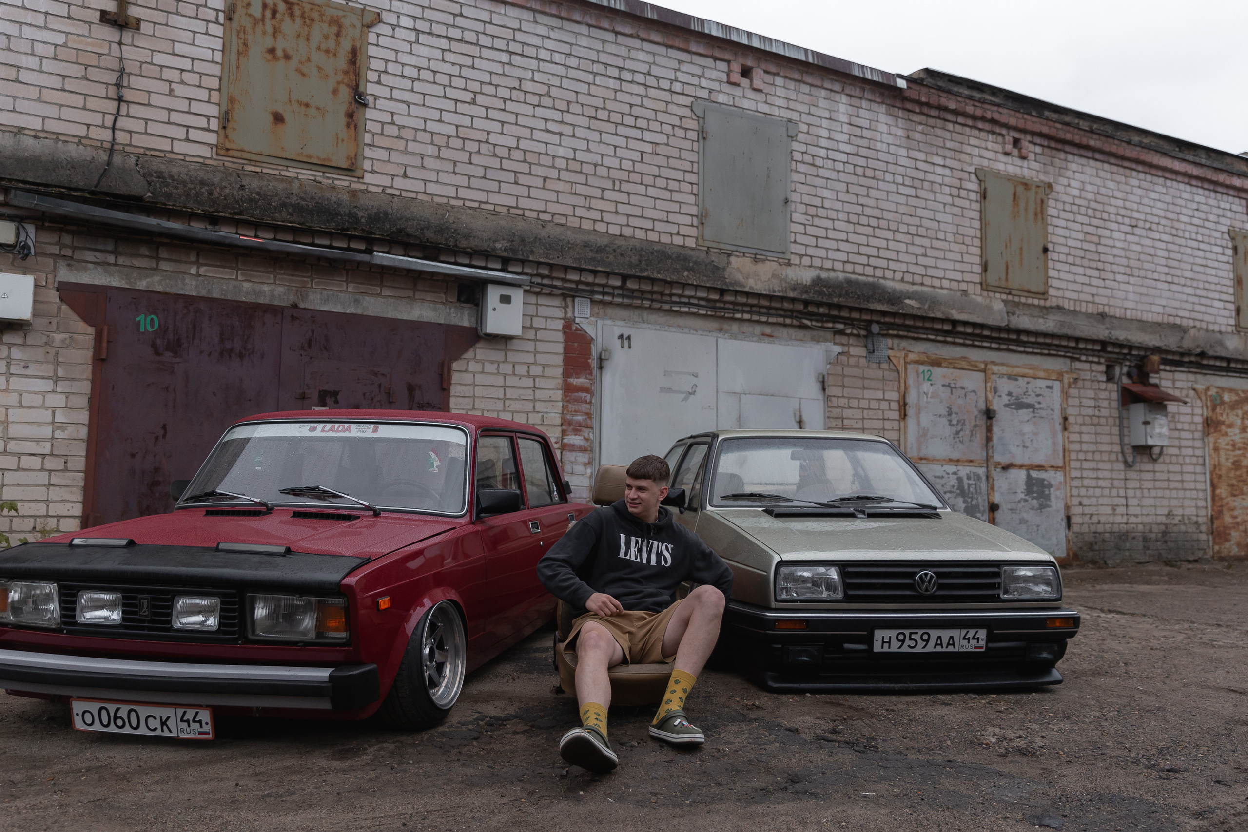 Не женюсь я, не женюсь!. Э Т О М Ы