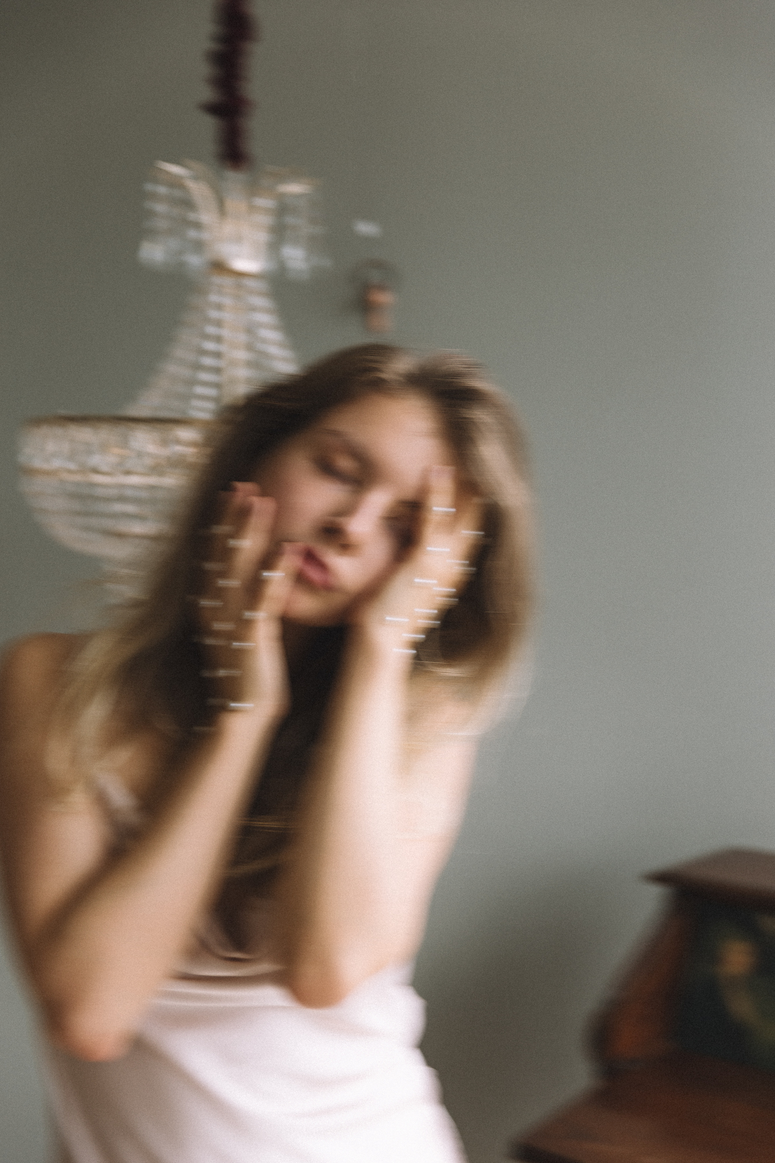 MARY. Э Т О М Ы