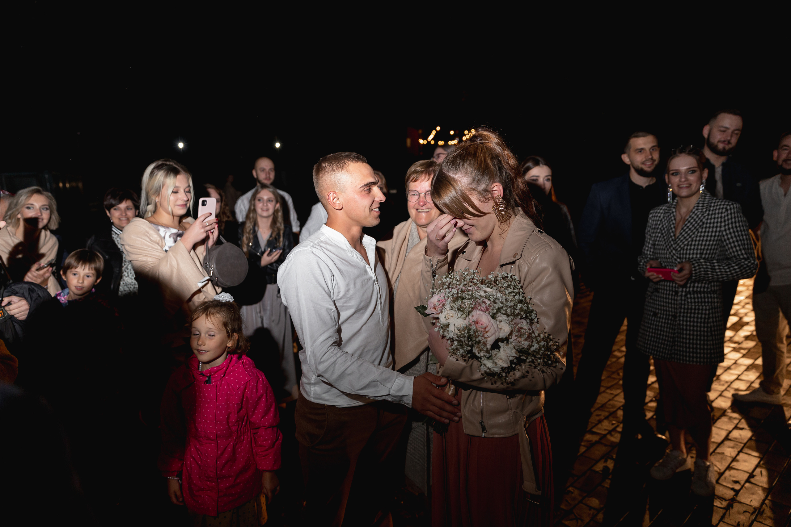 Не женюсь я, не женюсь!. Э Т О М Ы