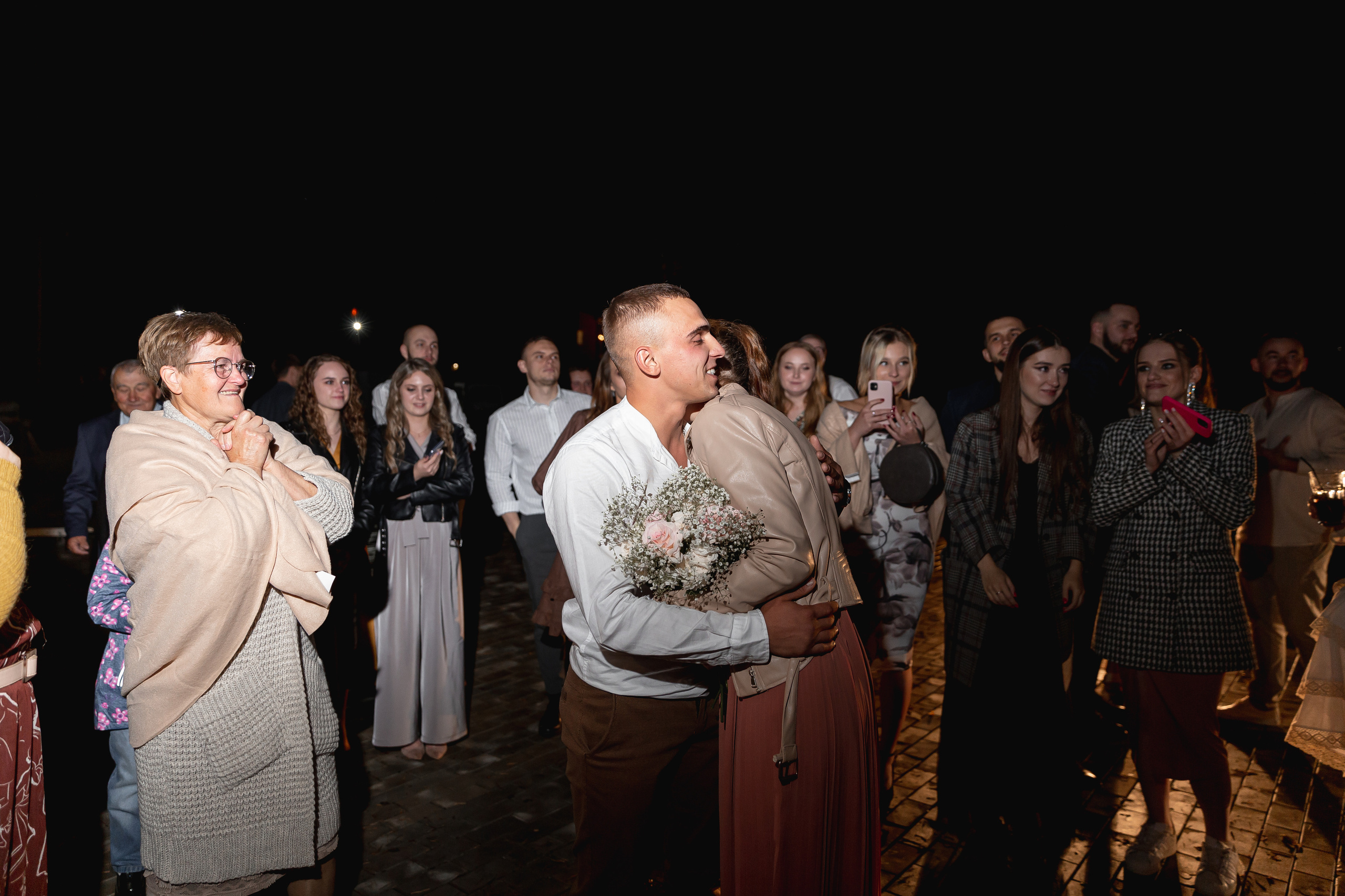 Не женюсь я, не женюсь!. Э Т О М Ы