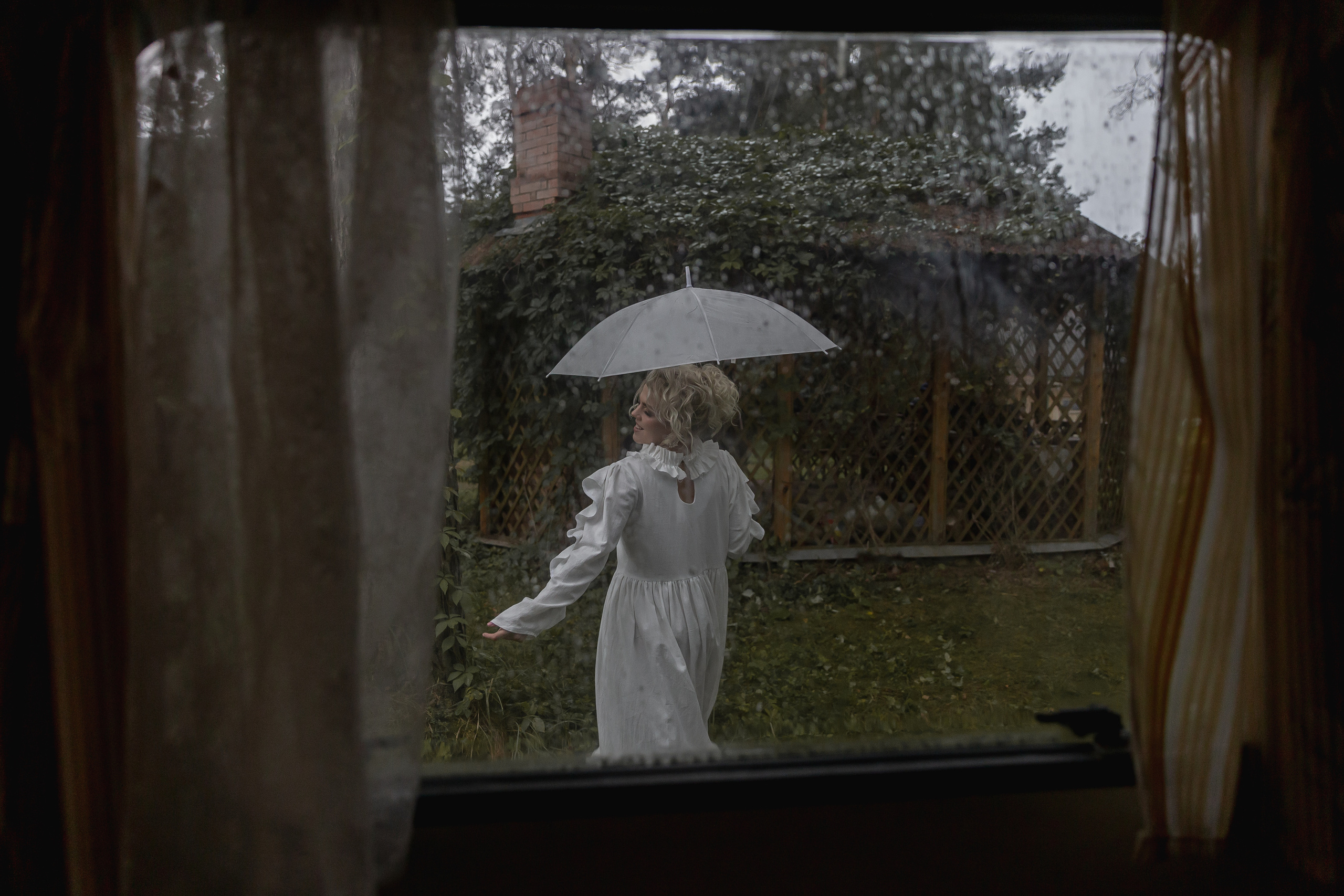 Не женюсь я, не женюсь!. Э Т О М Ы