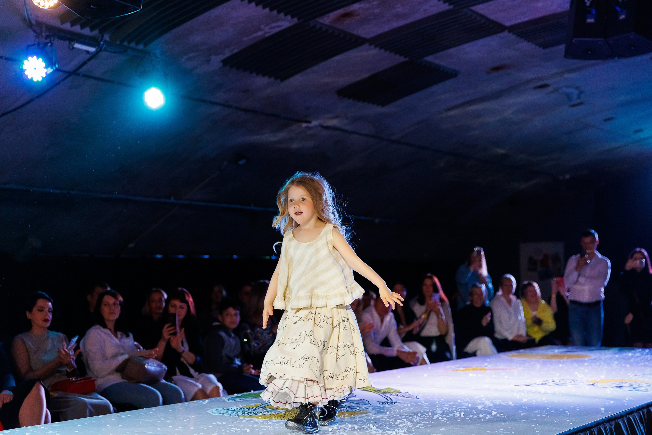 Показ Надежды Шибиной от журнала «Жираf». Фотограф Новосибирск — Наталья Гресь