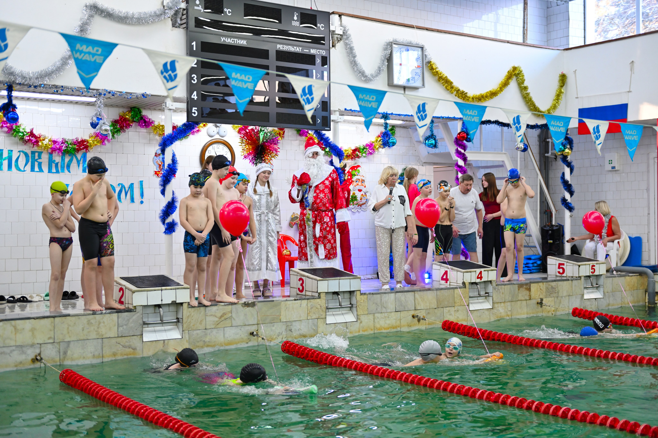 2025-12-20 Бассейн Урал НГ младшие. Снежинск фото Андрианов