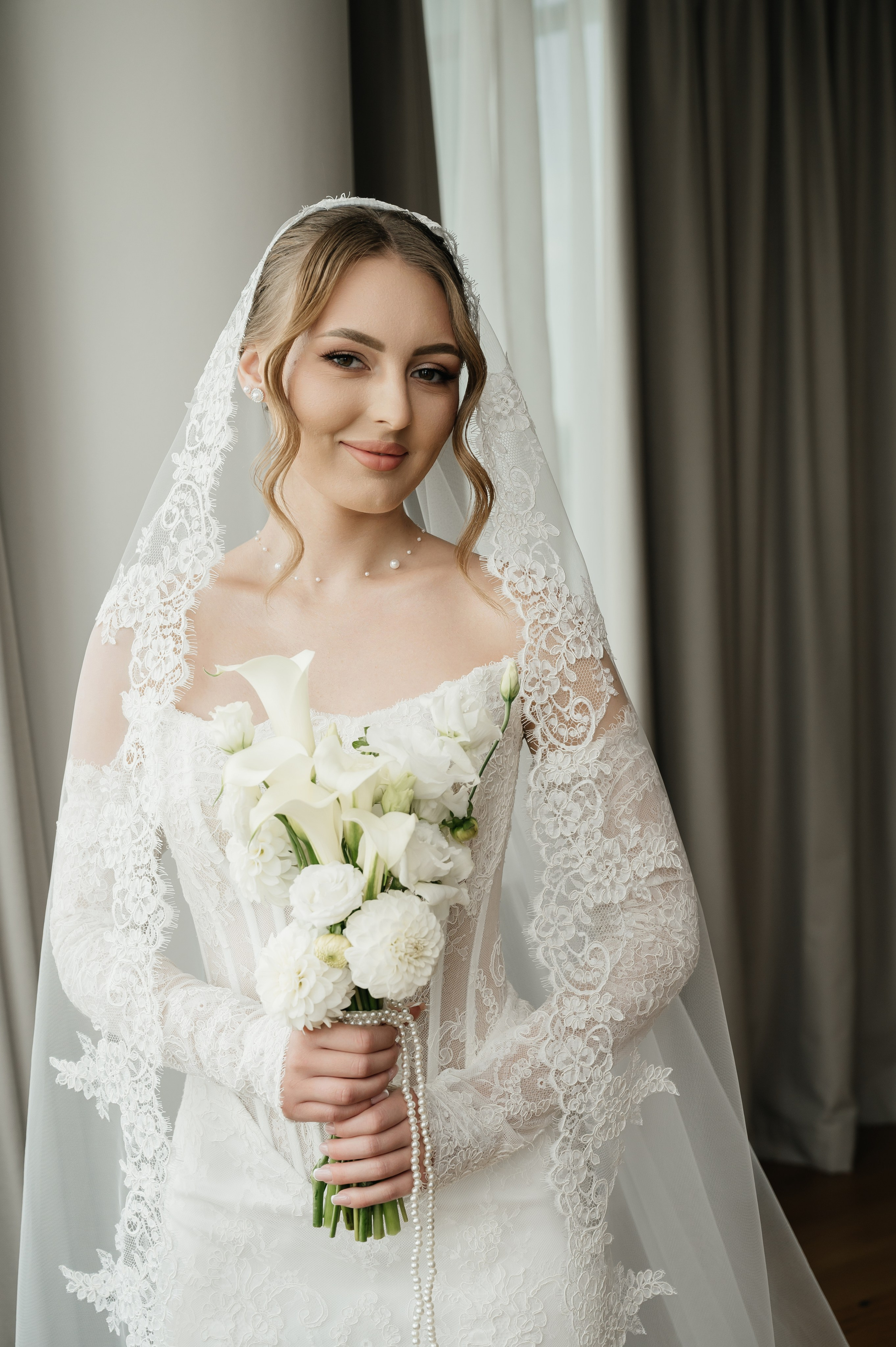 Свадьба (утро в отеле). Свадебный и семейный фотограф в Краснодаре Алина Мельник