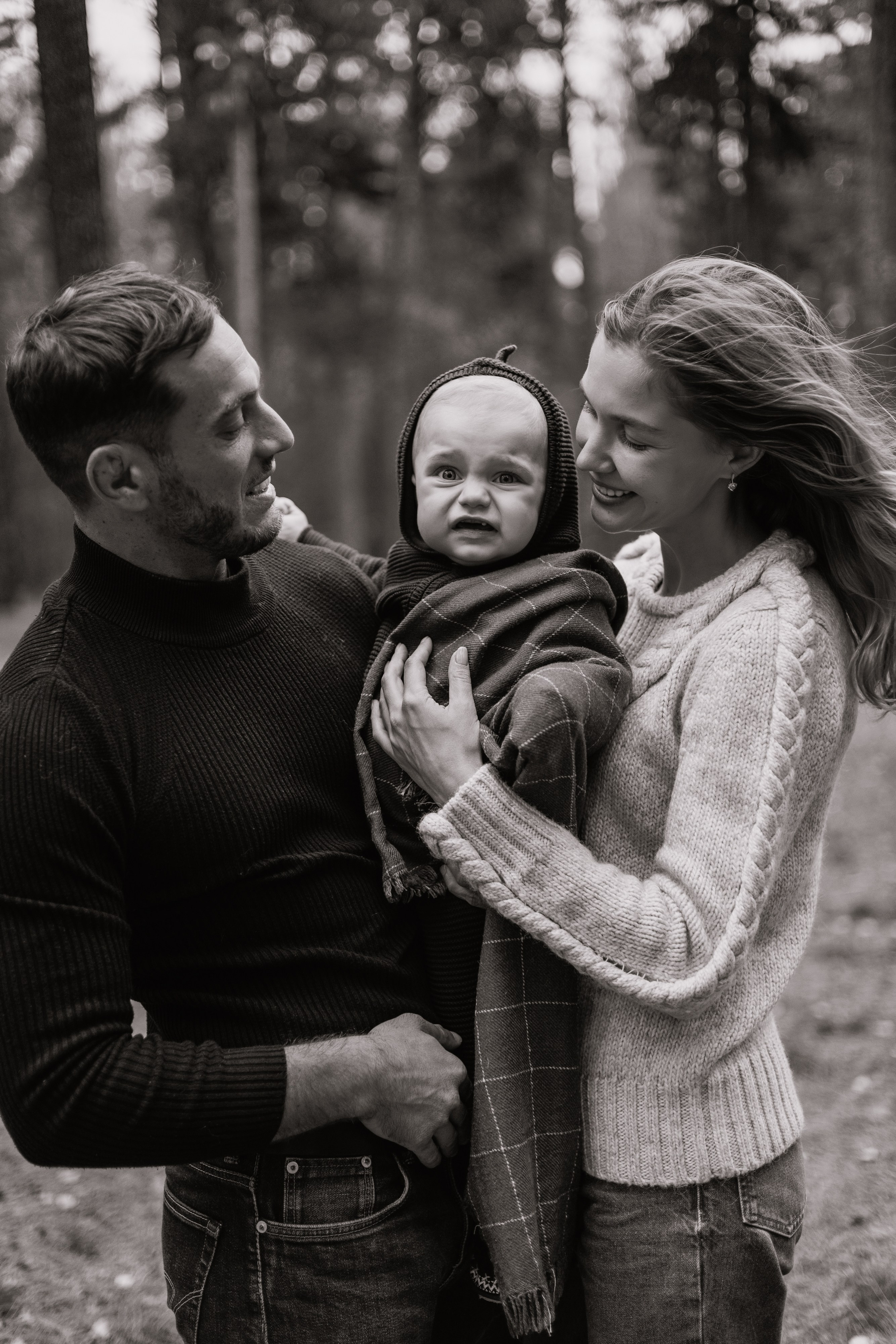 Семейная фотосессия в Кинешме в парке. Артем Розанов фотограф в Иванове фотограф в Кинешме