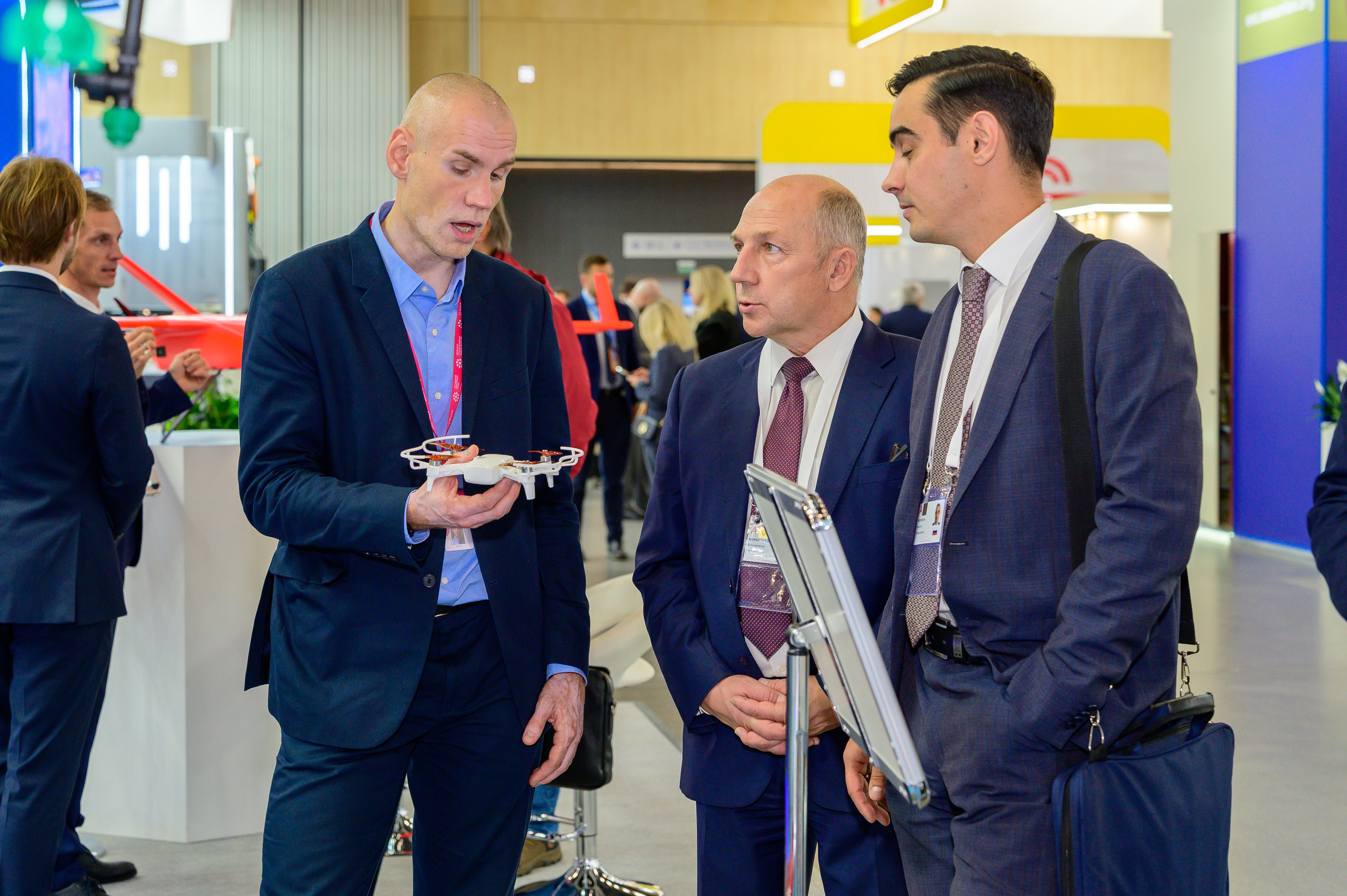 BigindustrialweekBelarus. Фотоуслуги, услуги фотографа, фотографирование важных событий