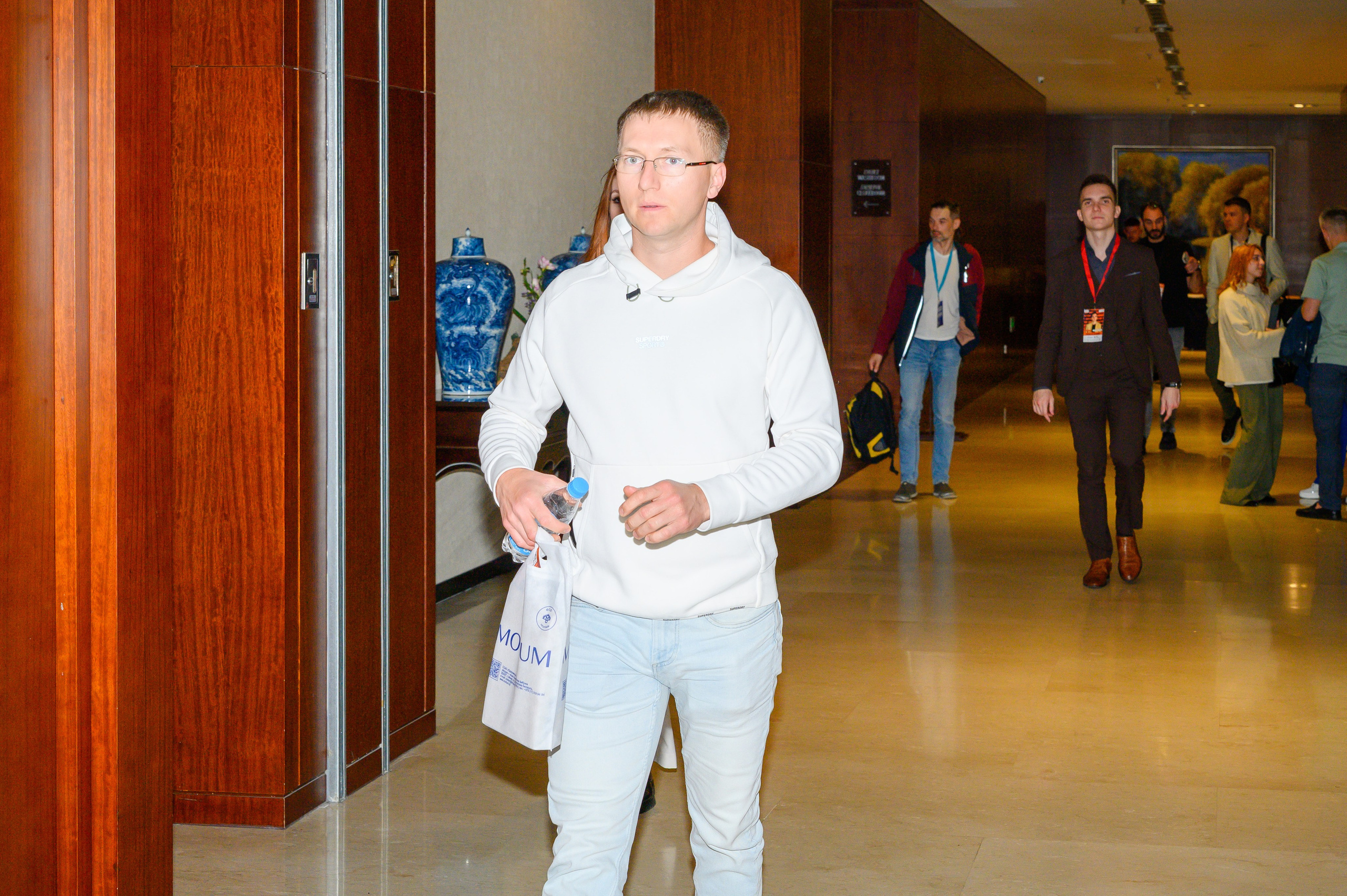 Репортажная съемка с открытия магазина. Фотоуслуги, услуги фотографа, фотографирование важных событий