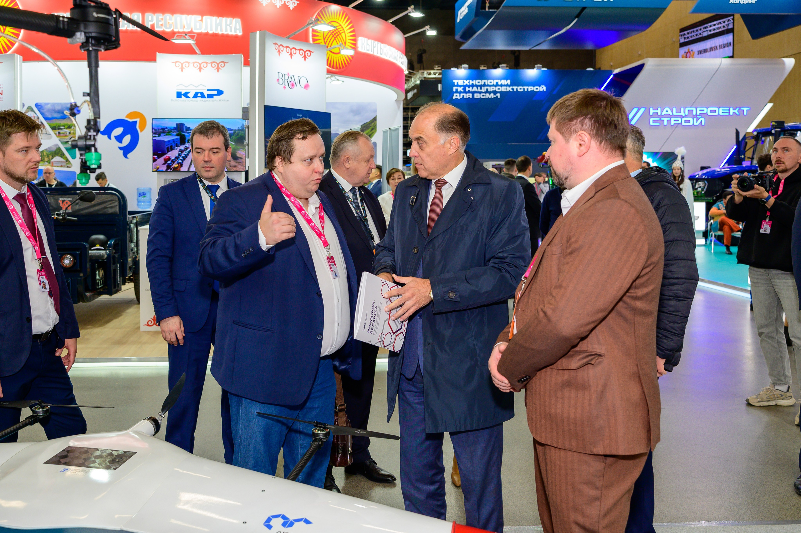 BigindustrialweekBelarus. Фотоуслуги, услуги фотографа, фотографирование важных событий