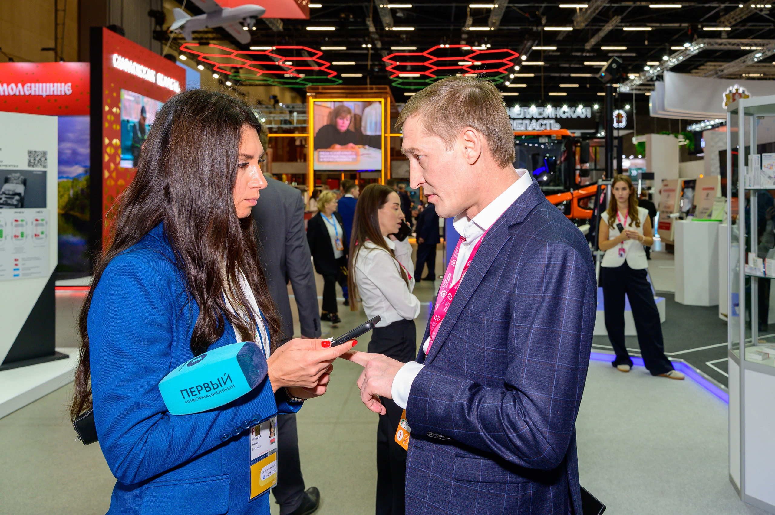 BigindustrialweekBelarus. Фотоуслуги, услуги фотографа, фотографирование важных событий