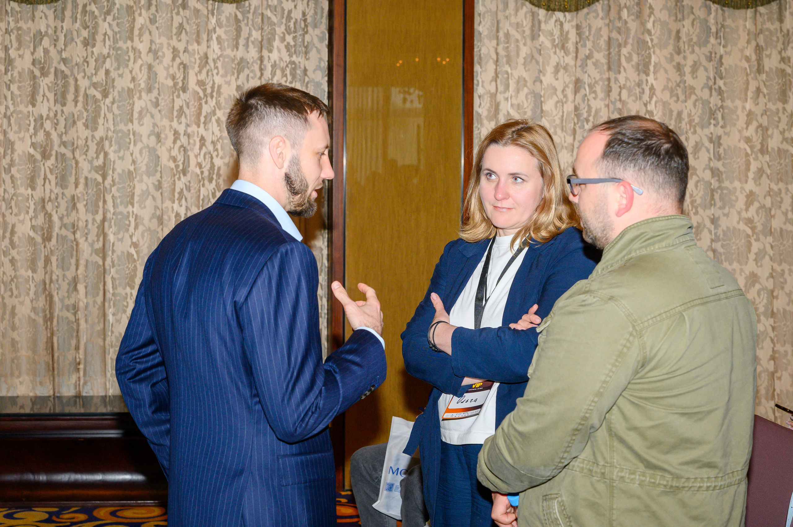 Репортажная съемка с открытия магазина. Фотоуслуги, услуги фотографа, фотографирование важных событий