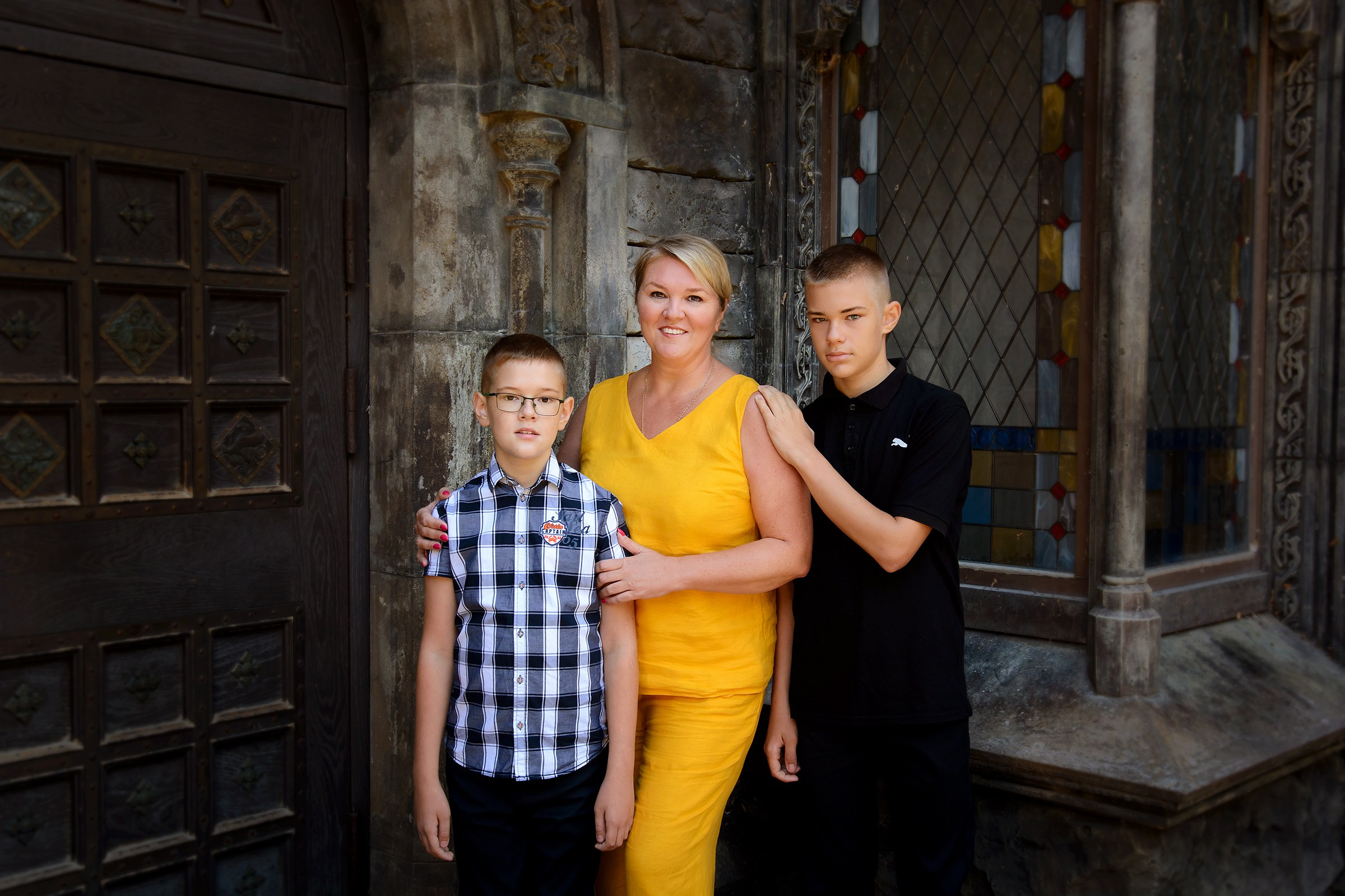 Семейная Фотосессия у Замка Гарибальди. Фотограф Оксана Сафонова г. Тольятти