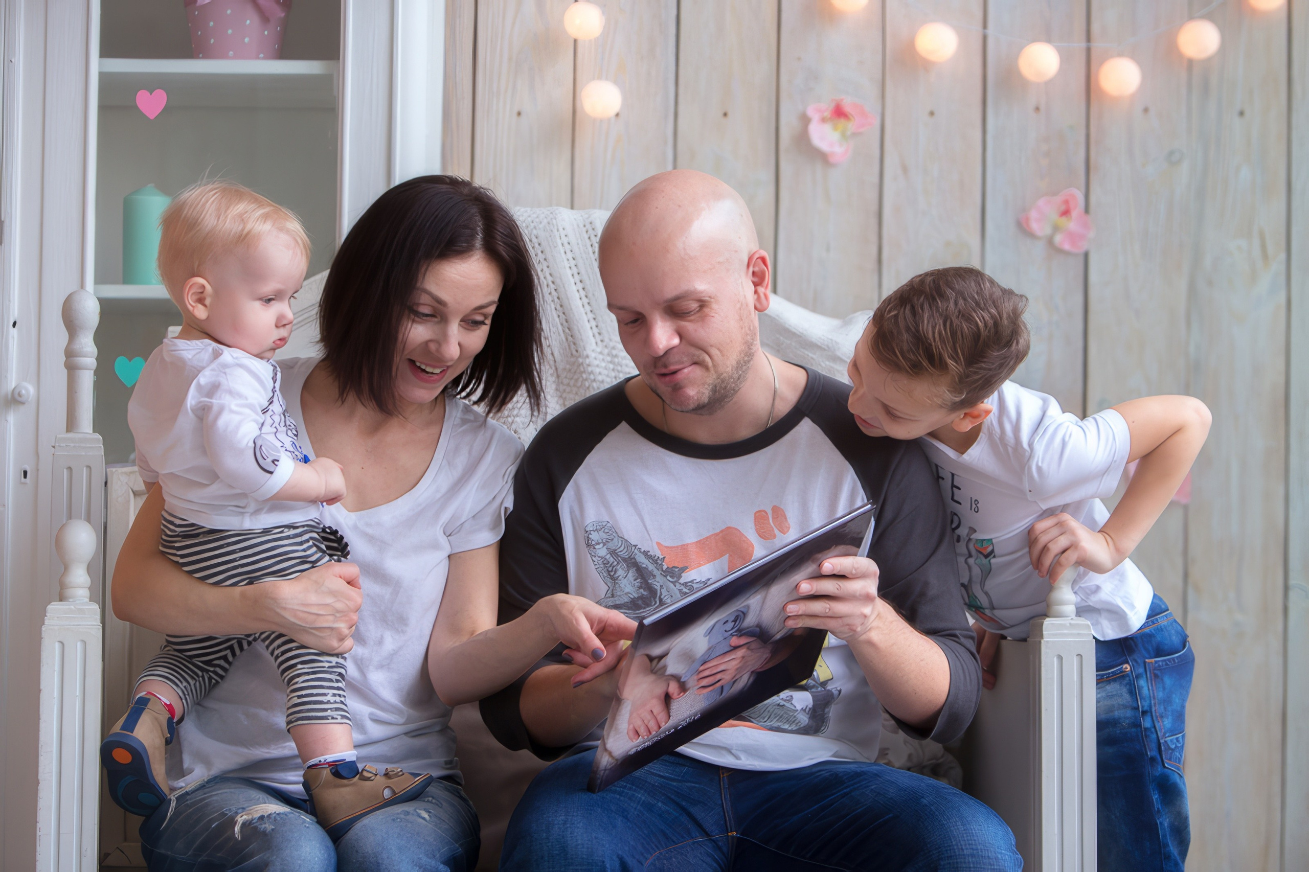 Семейная фотосессия на годик. Фотограф и режиссер Московко Екатерина