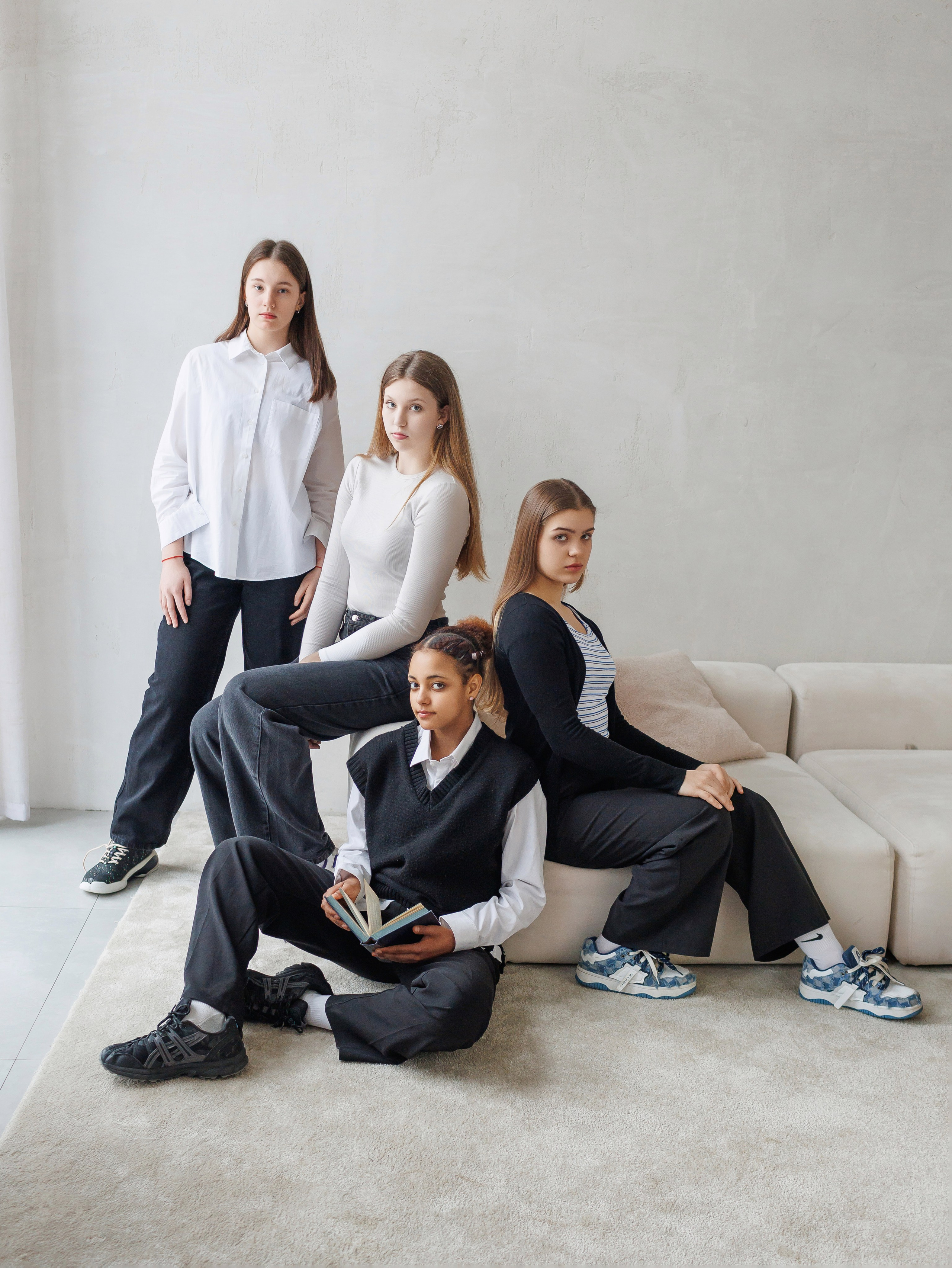 СТАРШАЯ ШКОЛА. Выпускные альбомы, школьные фотографии, детский сад, Москва и Московская область