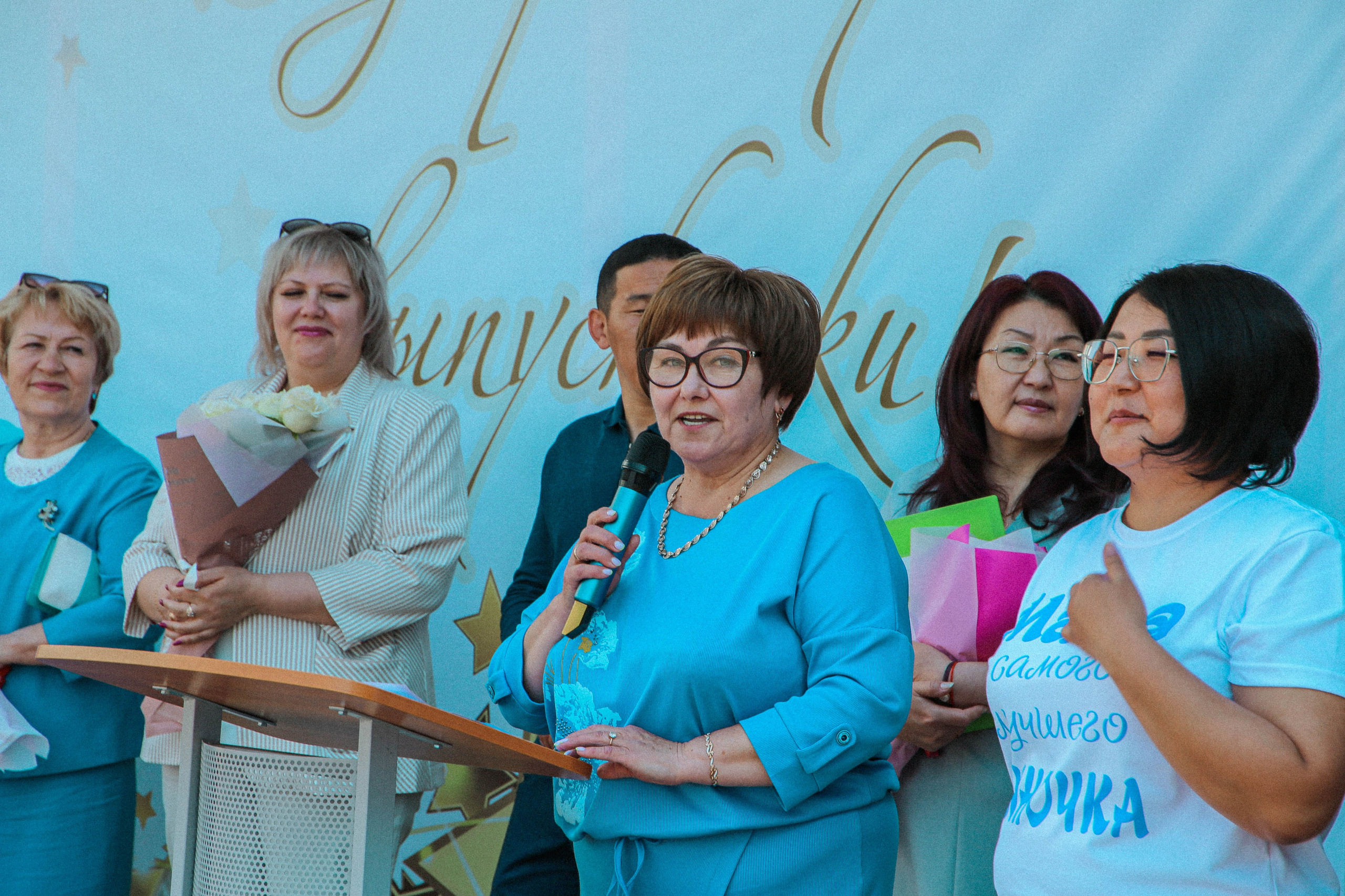 Последний звонок 2024 | № 8. Свадебный и Школьный фотограф Улан-Удэ Бурятия Джулия Топоева Выпускные альбомы Фотограф на мероприятие