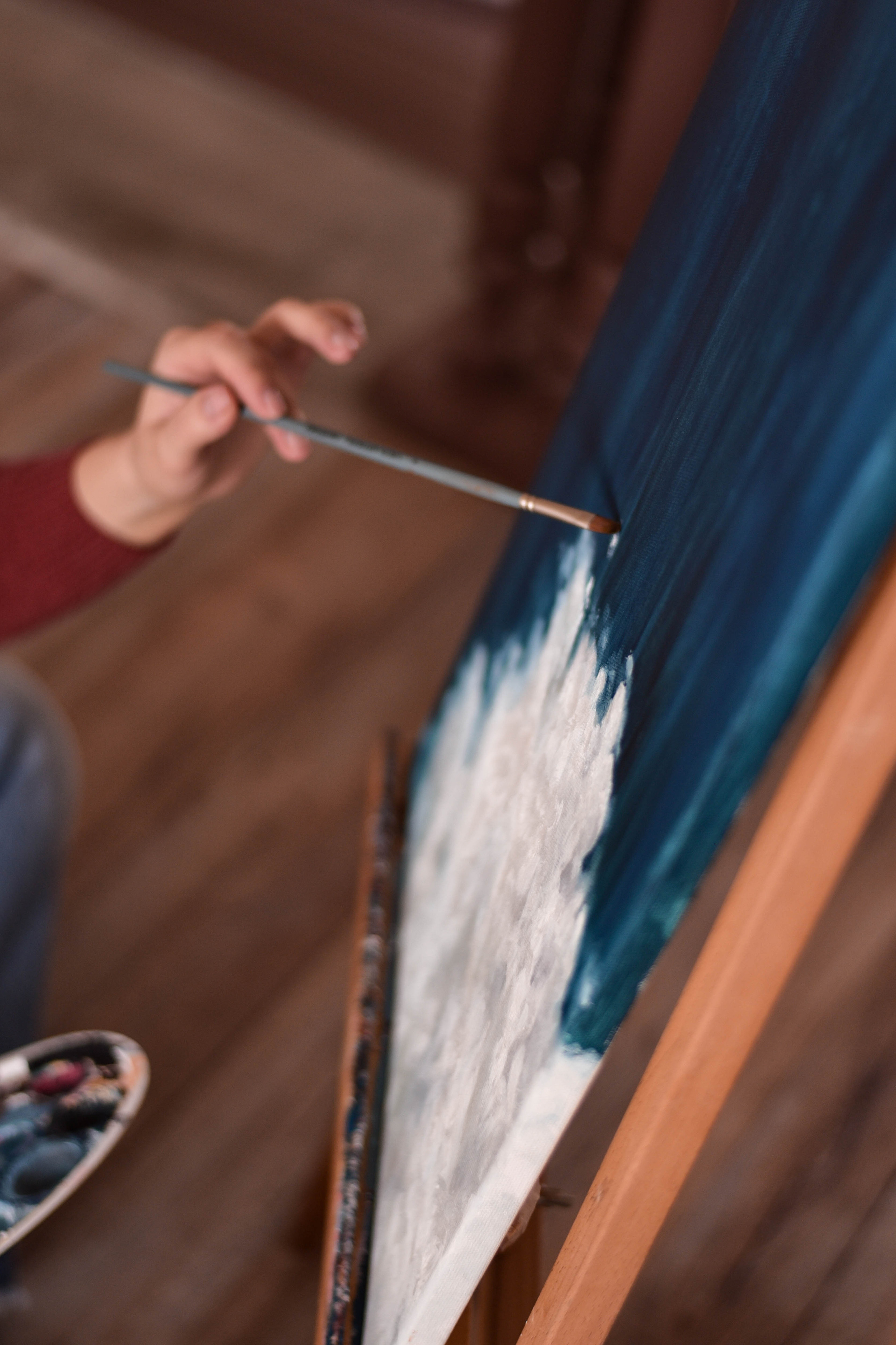 Женщина с кисточками. Фотограф Юлия Гревцова