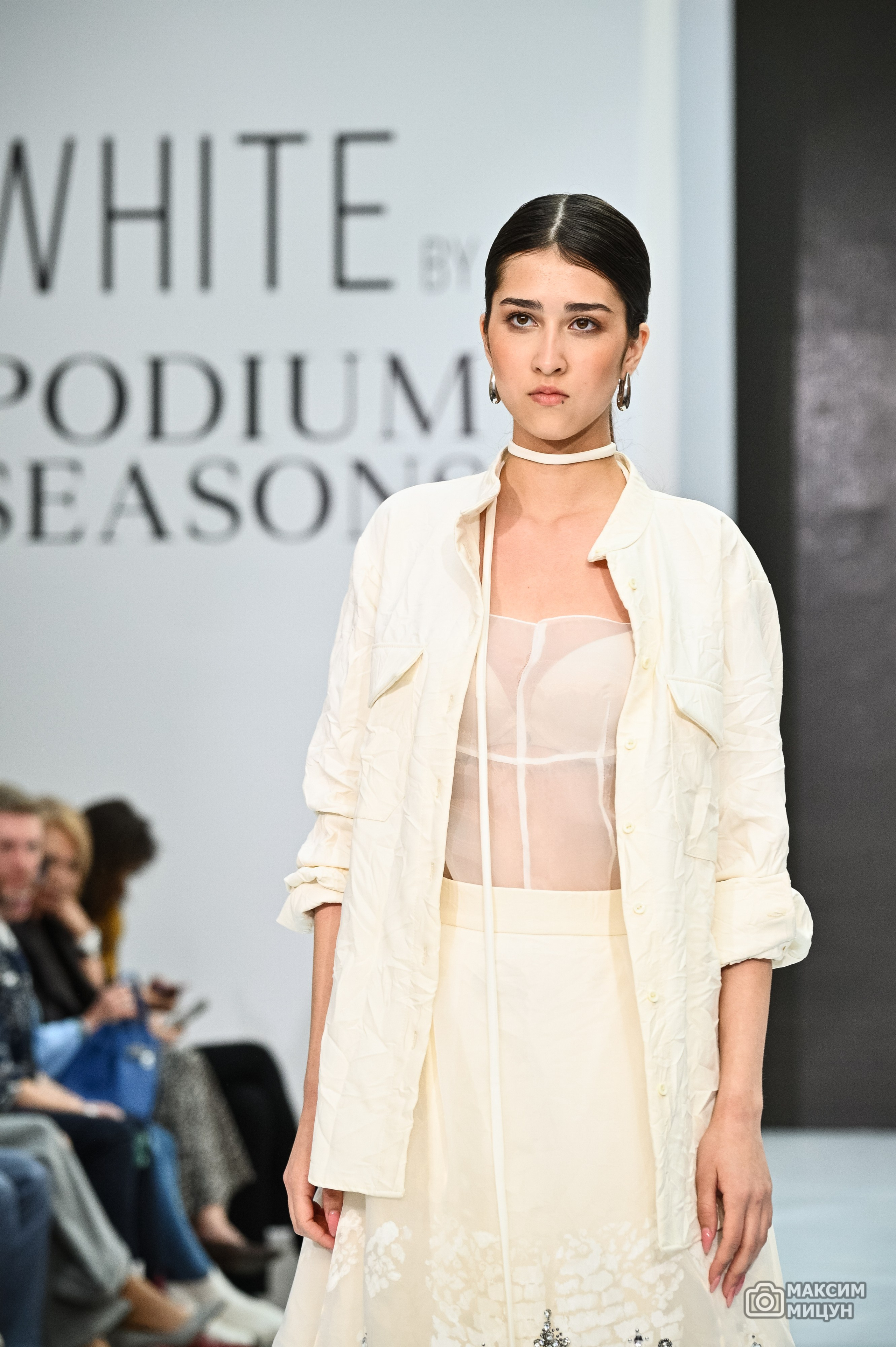 Модные показы. Фотограф Максим Мицун. Портрет, свадьба, репортаж, каталог