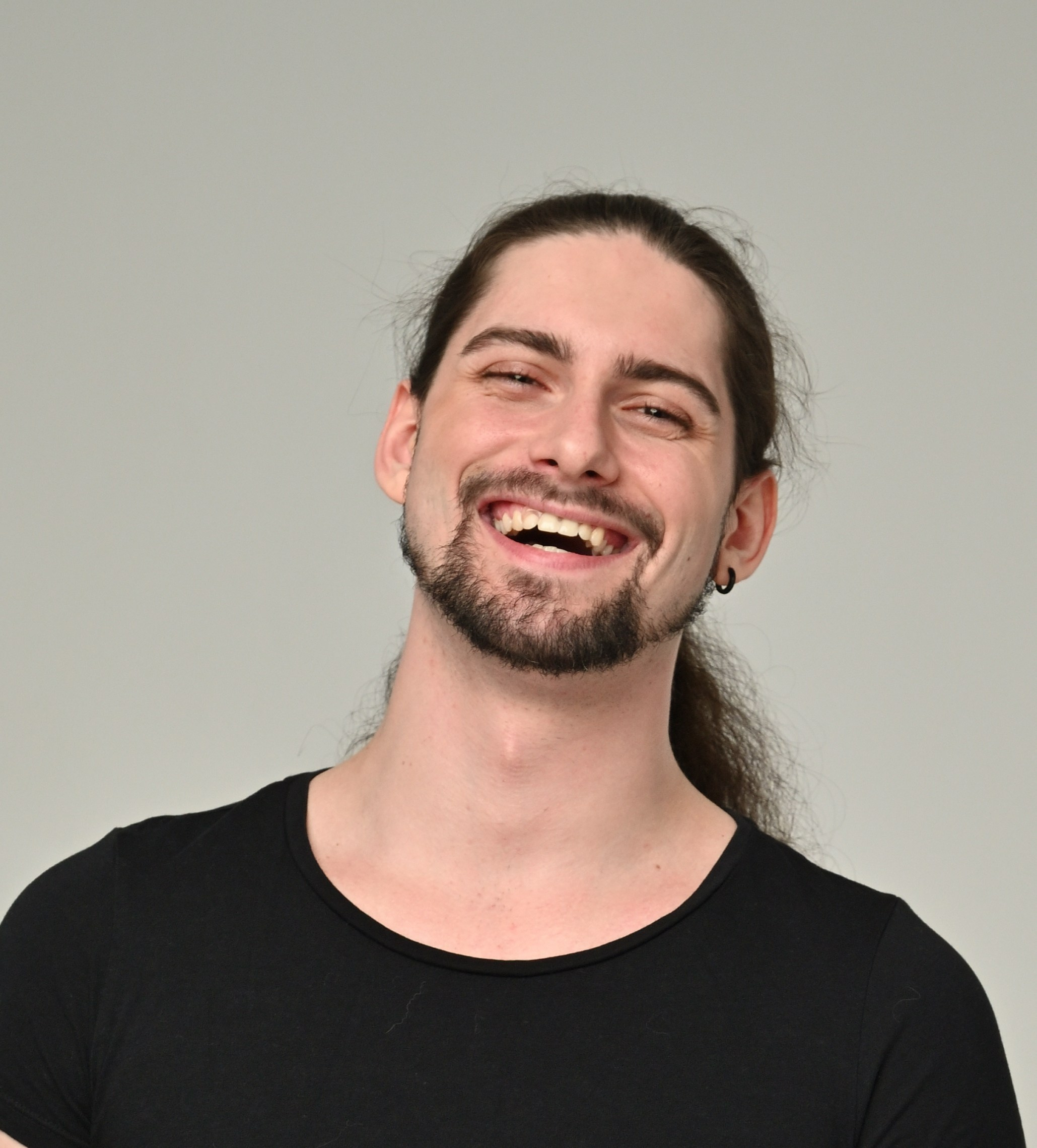 Портреты в студии. Фотограф Максим Мицун. Портрет, свадьба, репортаж, каталог