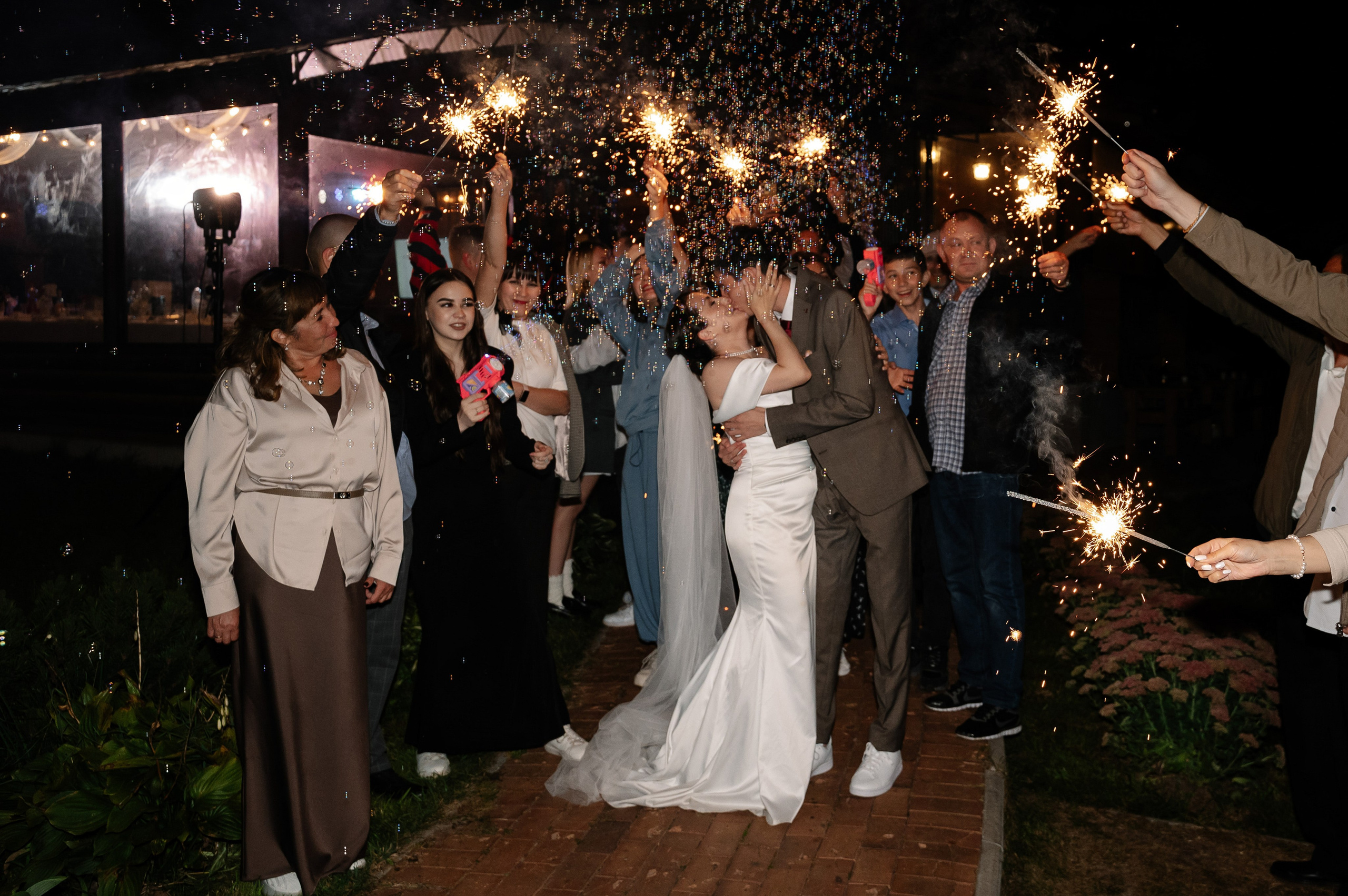 Анонсы съемок. Свадебный и семейный фотограф в Чебоксарах Ирина Левнер