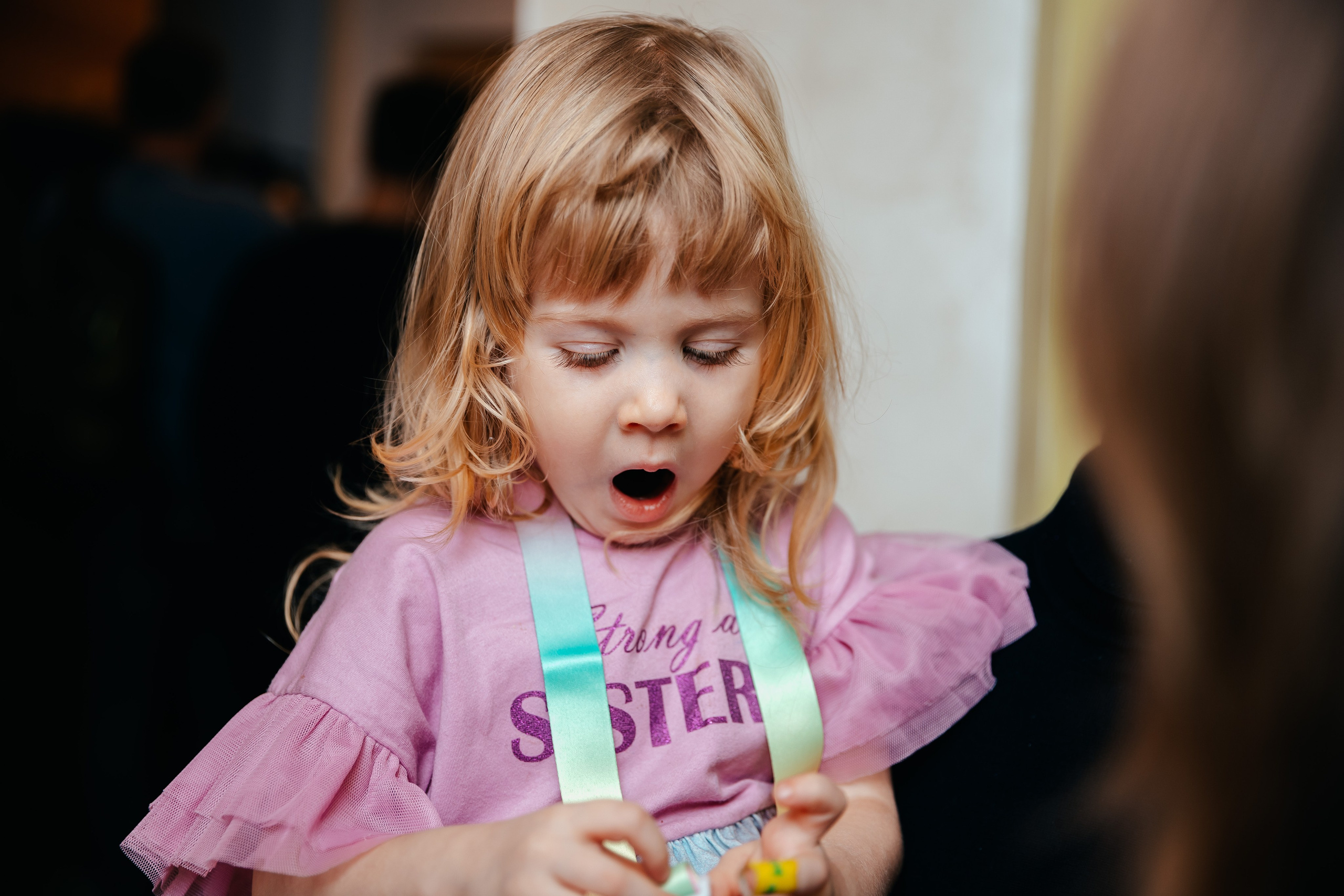 Новогодний утренник в Монтессори-школе. Семейный lifestyle фотограф в Санкт-Петербурге Людмила Пахомова