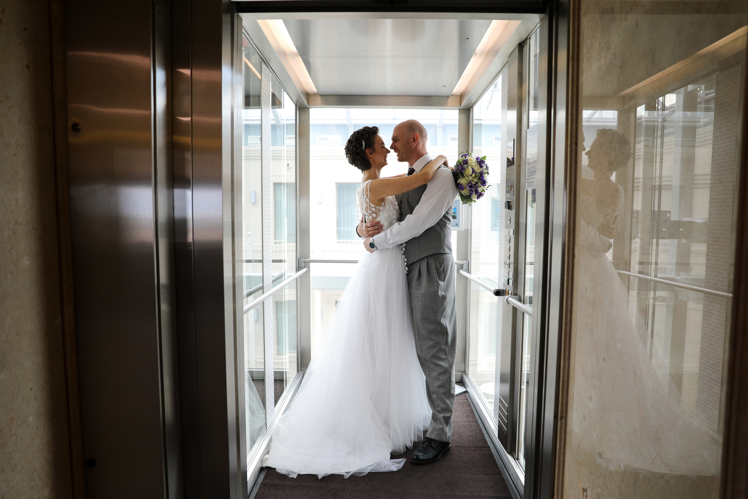 Свадьба — это весело. Свадебный фотограф Санкт-Петербург