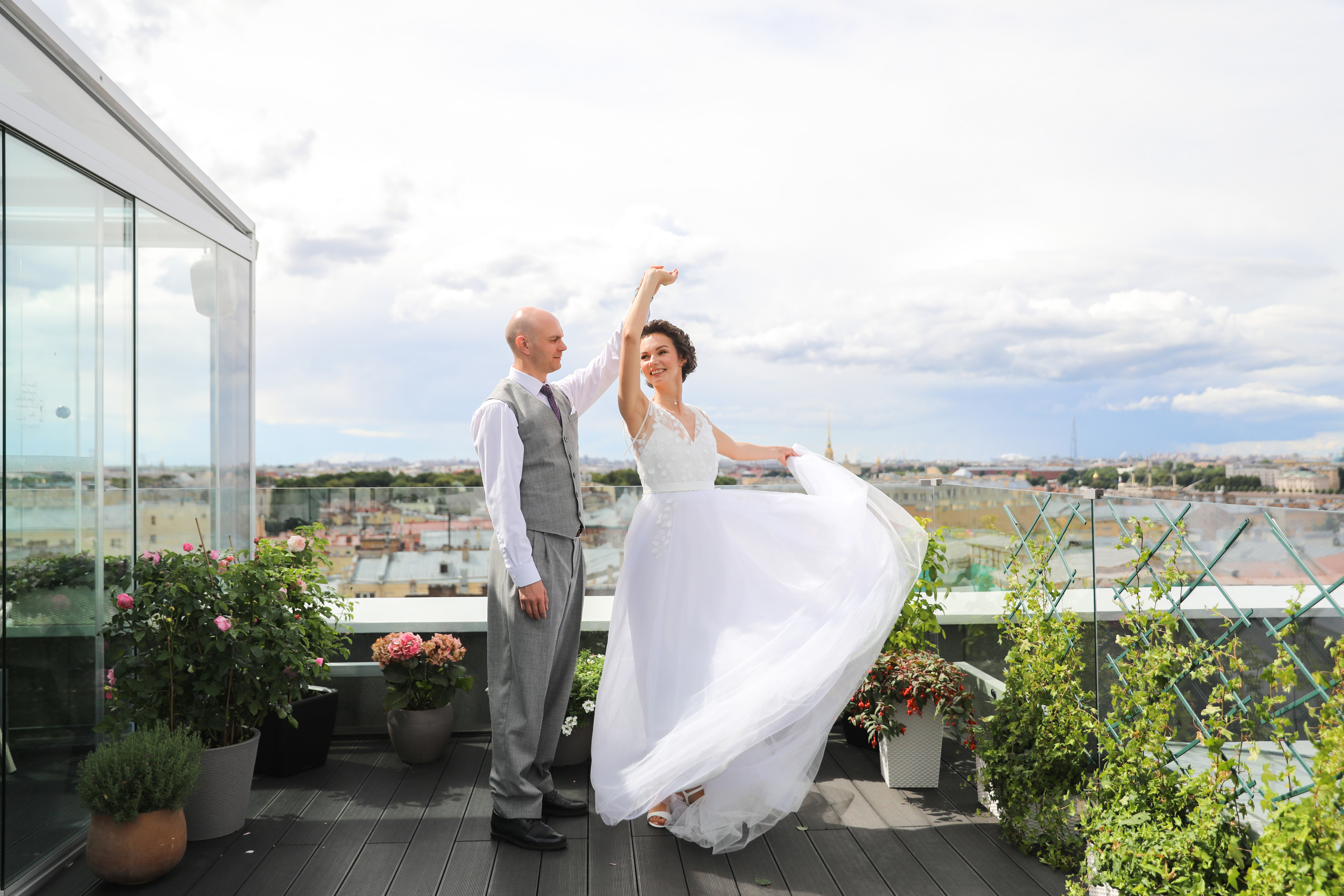 Свадьба — это весело. Свадебный фотограф Санкт-Петербург