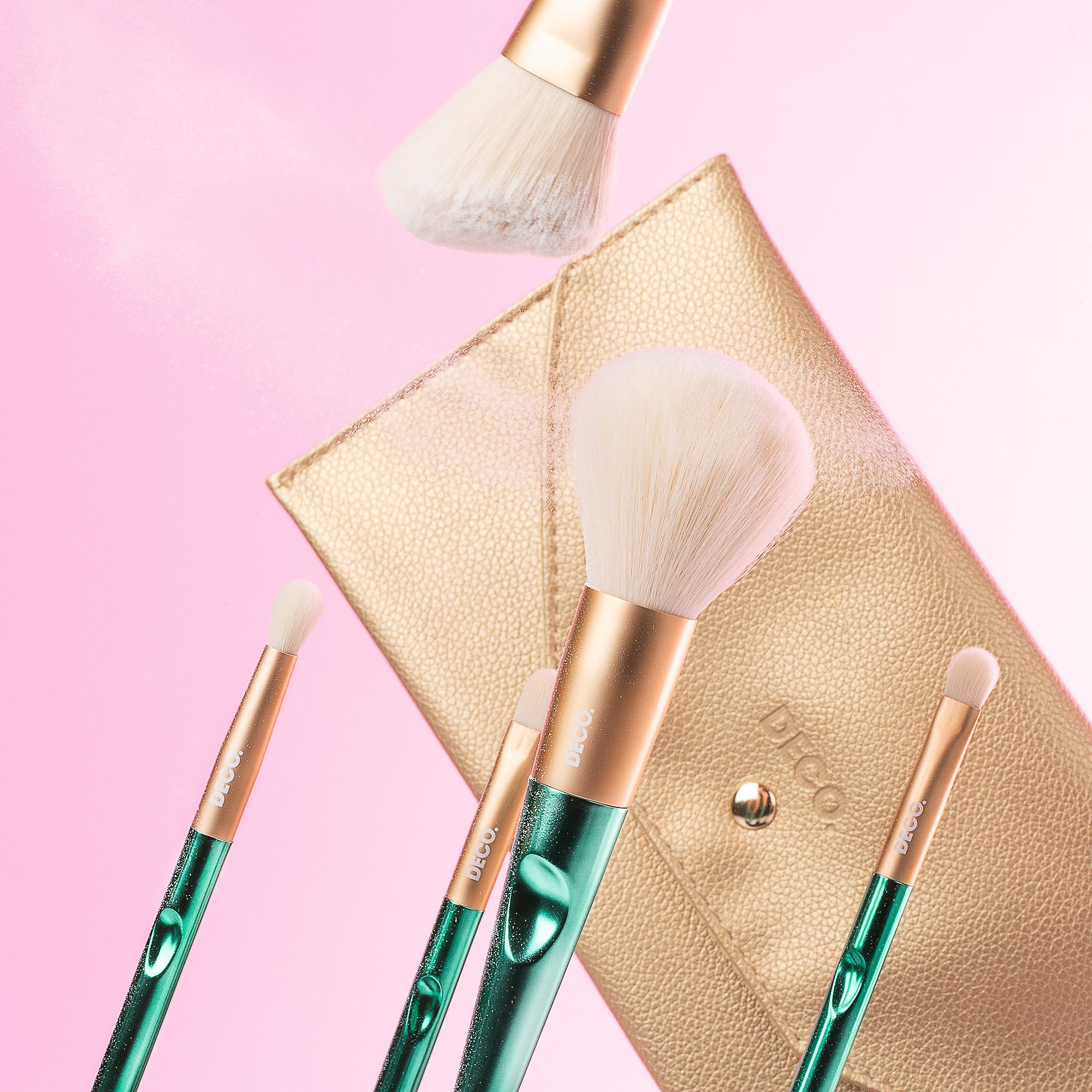 DA production studio — рекламная фото- и видеостудия в Москве | Beauty, Fashion, E-commerce, Product