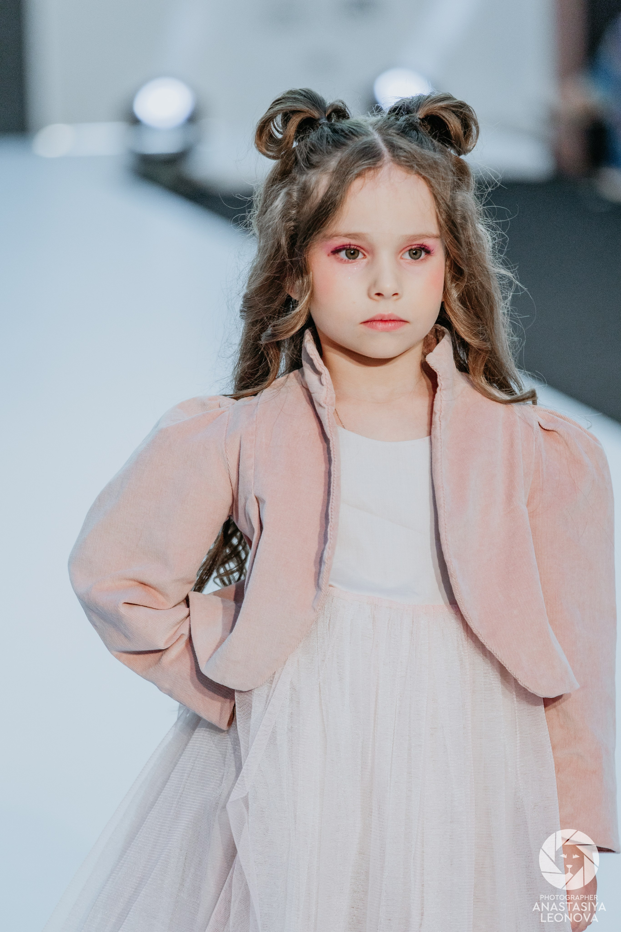 Fashion Week Türkiye [spring, 2025]. Anastasia Leonowa