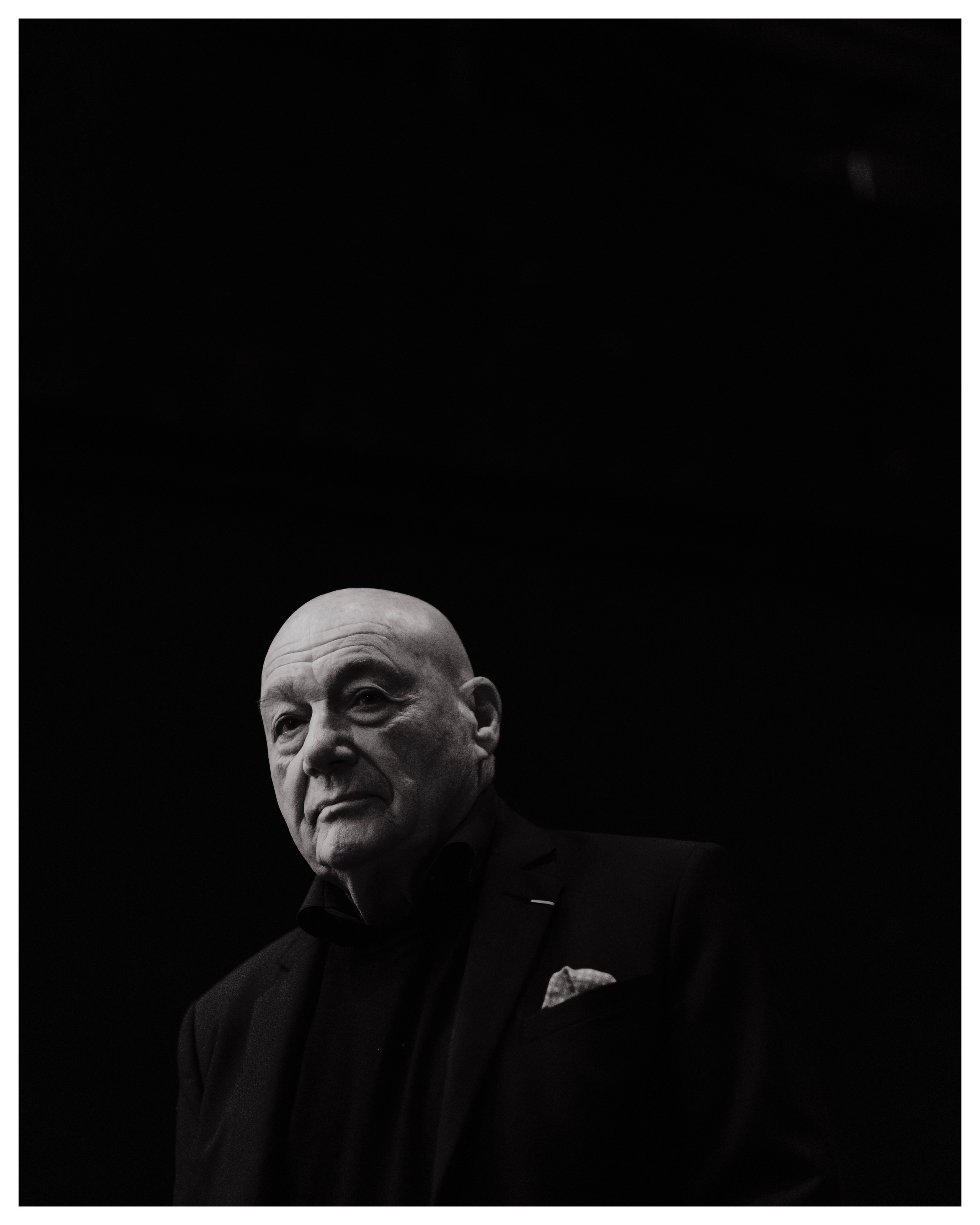 Виталий Кривцов Профессиональный репортажный фотограф сниму ваше мероприятие стильно, эмоционально и креативно. Репортажный, event, концертный и backstage фотограф из Москвы Виталий Кривцов