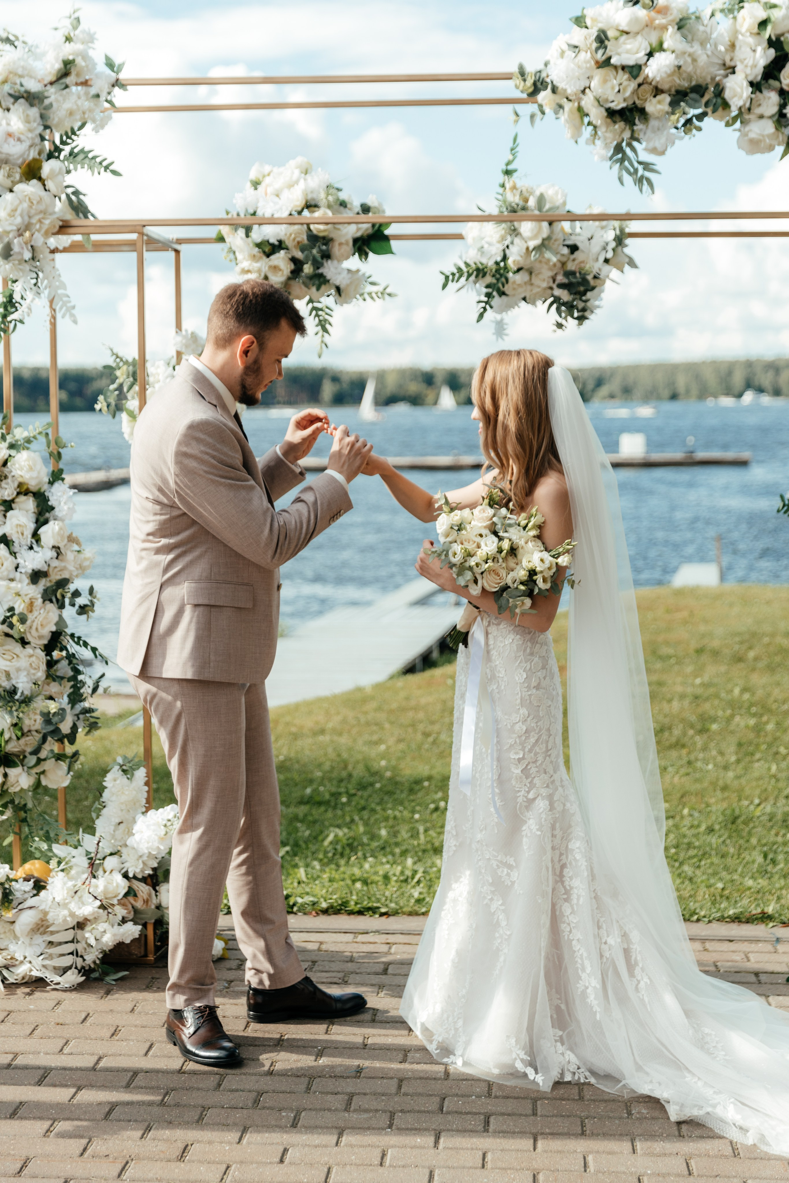 Мария и Александр | Radisson | Rodina Yaht Club. Свадебный фотограф Ангелина Зотова | Обнинск, Москва, Калуга