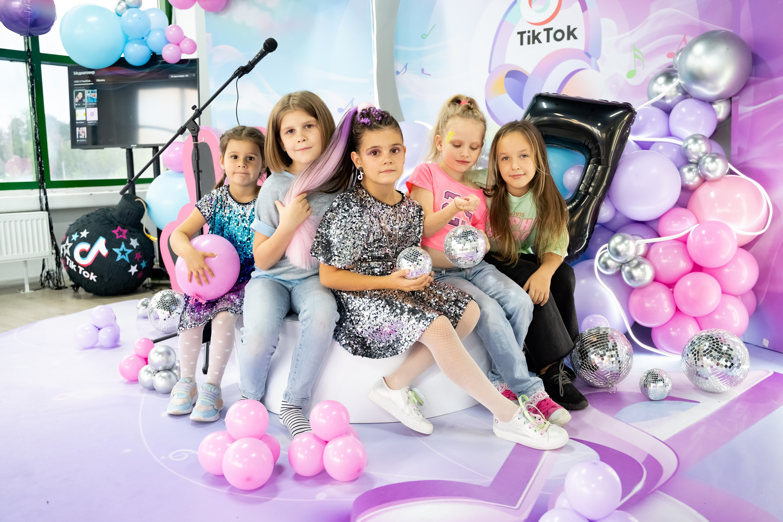 Tik Tok вечеринка. Фотограф в Одинцово, Москве