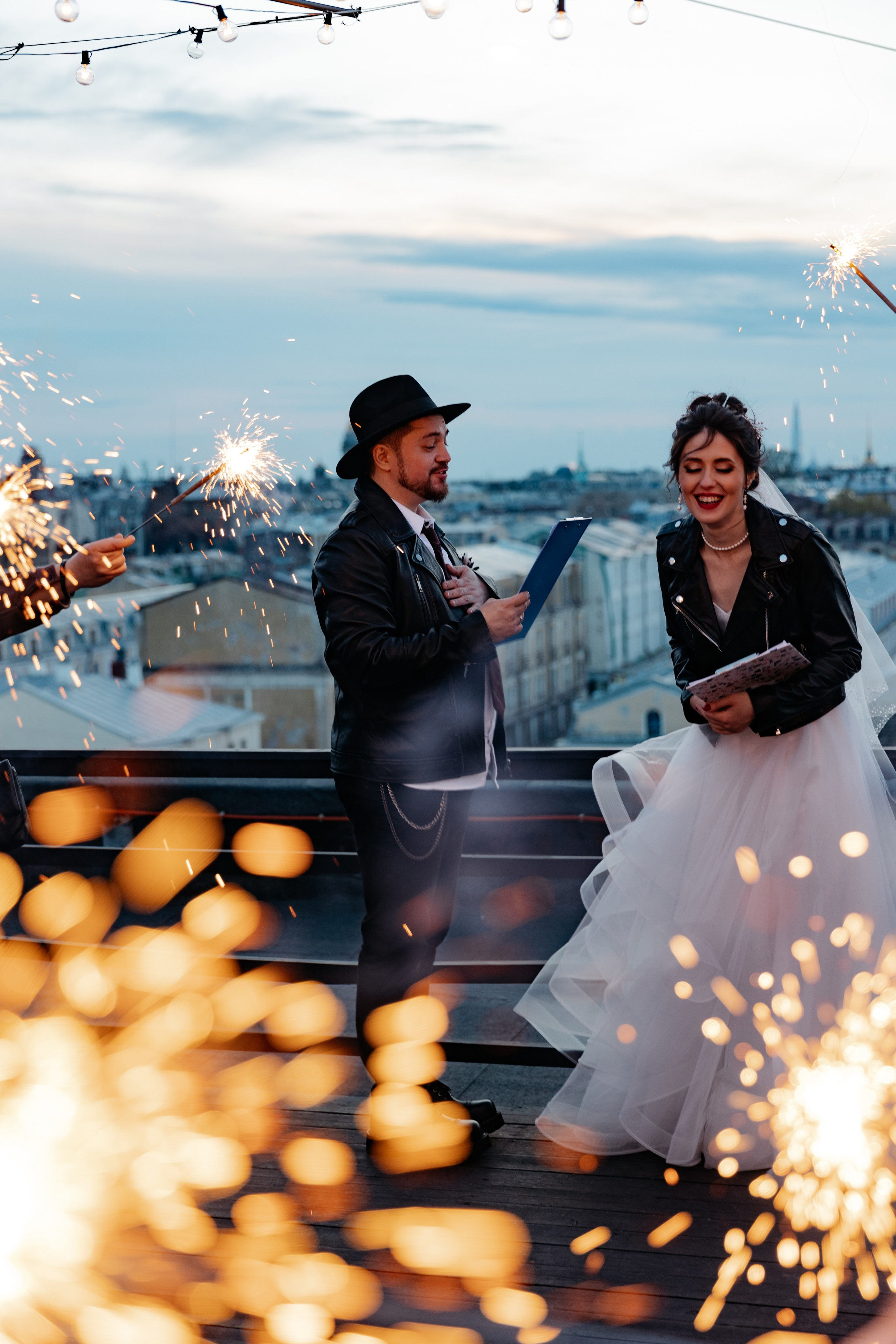 Ты молчишь, а я улыбаюсь, Мария. Свадебный и репортажный фотограф в Санкт-Петербурге