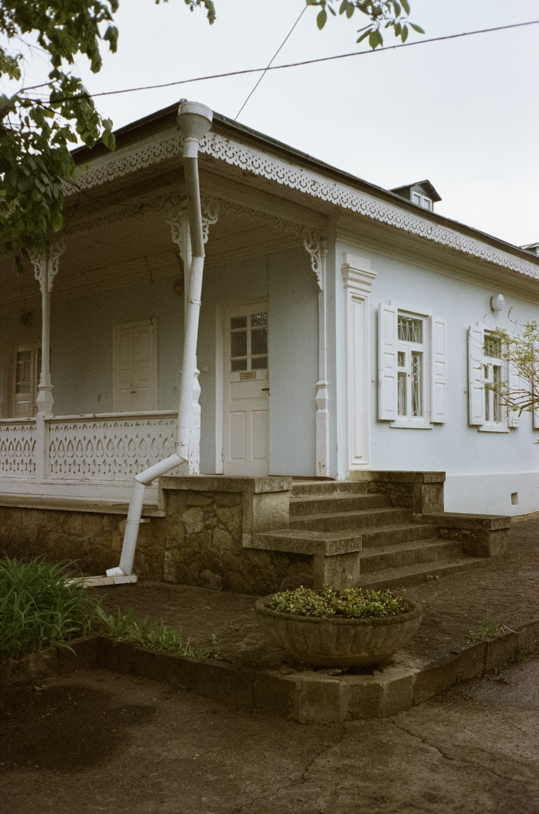 Музей-усадьба художника Николая Ярошенко в дождливый день. Фотограф-документалист Мария Осокина