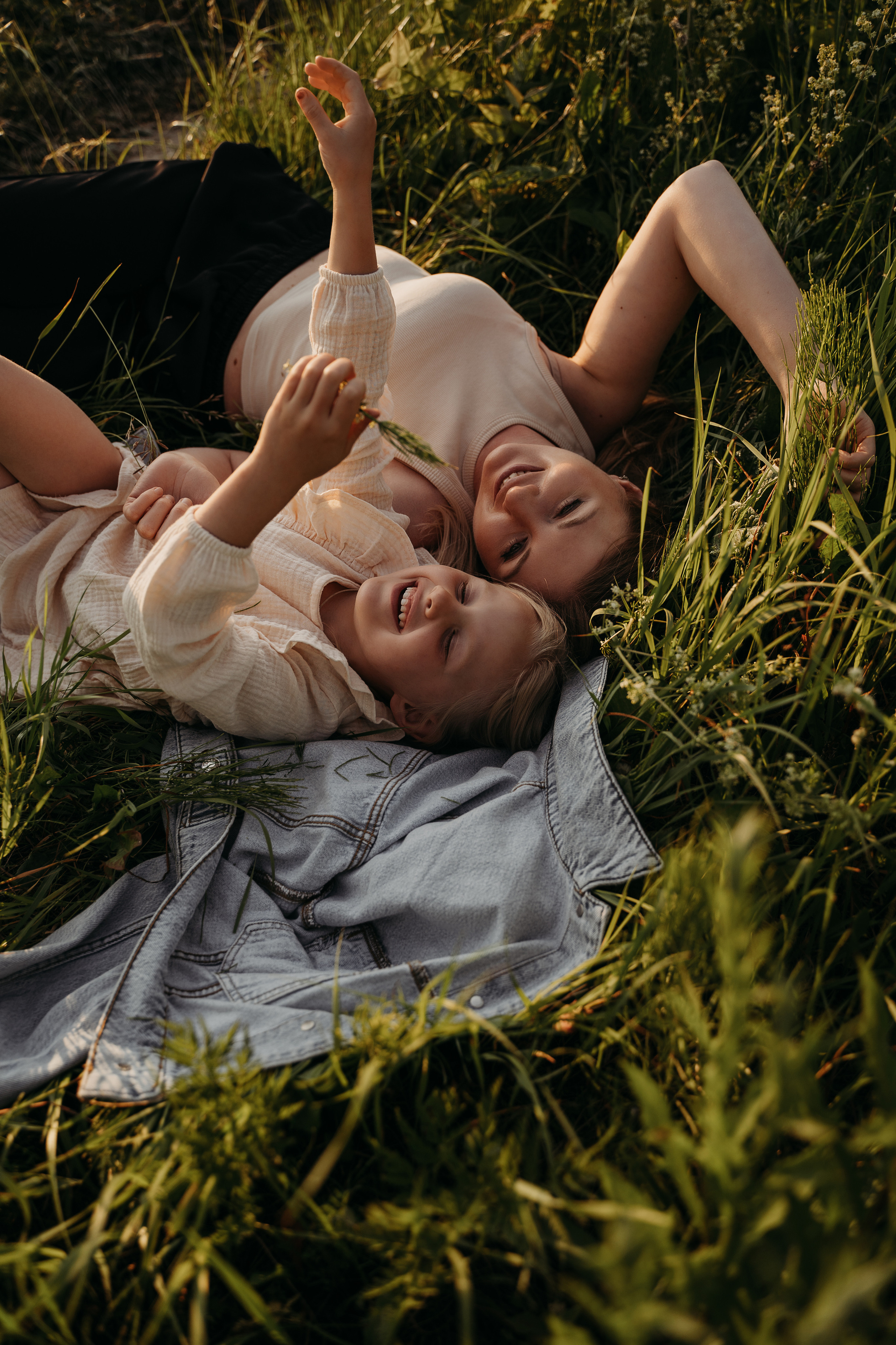 На закате. Семейный фотограф в Москве Надя Бугаева