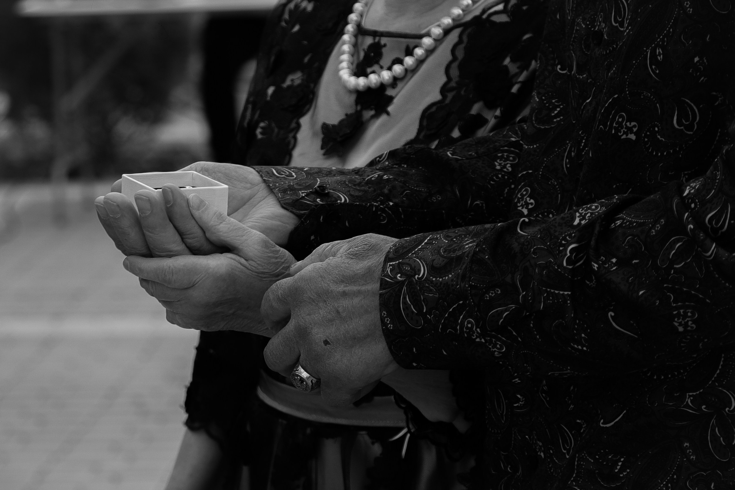 Земля смеётся цветами. Свадебный фотограф Челябинск Полина Чеботарь