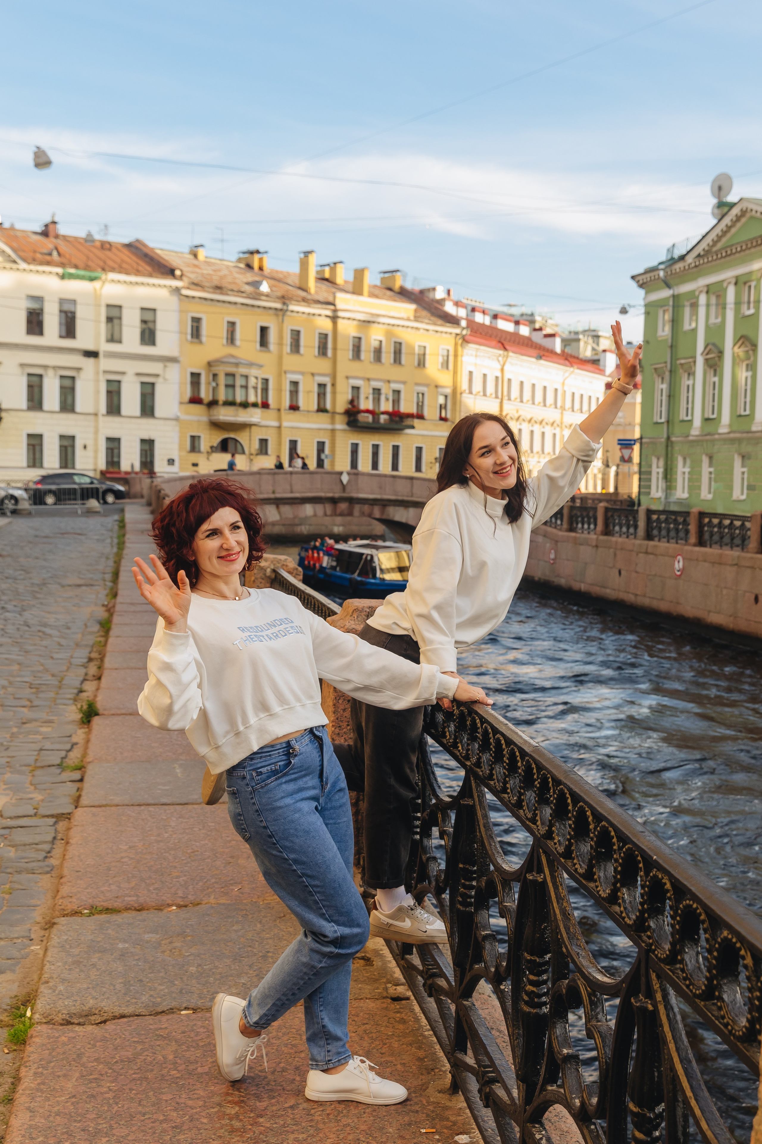 Прогулка Оли и Марины. Семейный фотограф в Санкт-Петербурге Ева Маркова