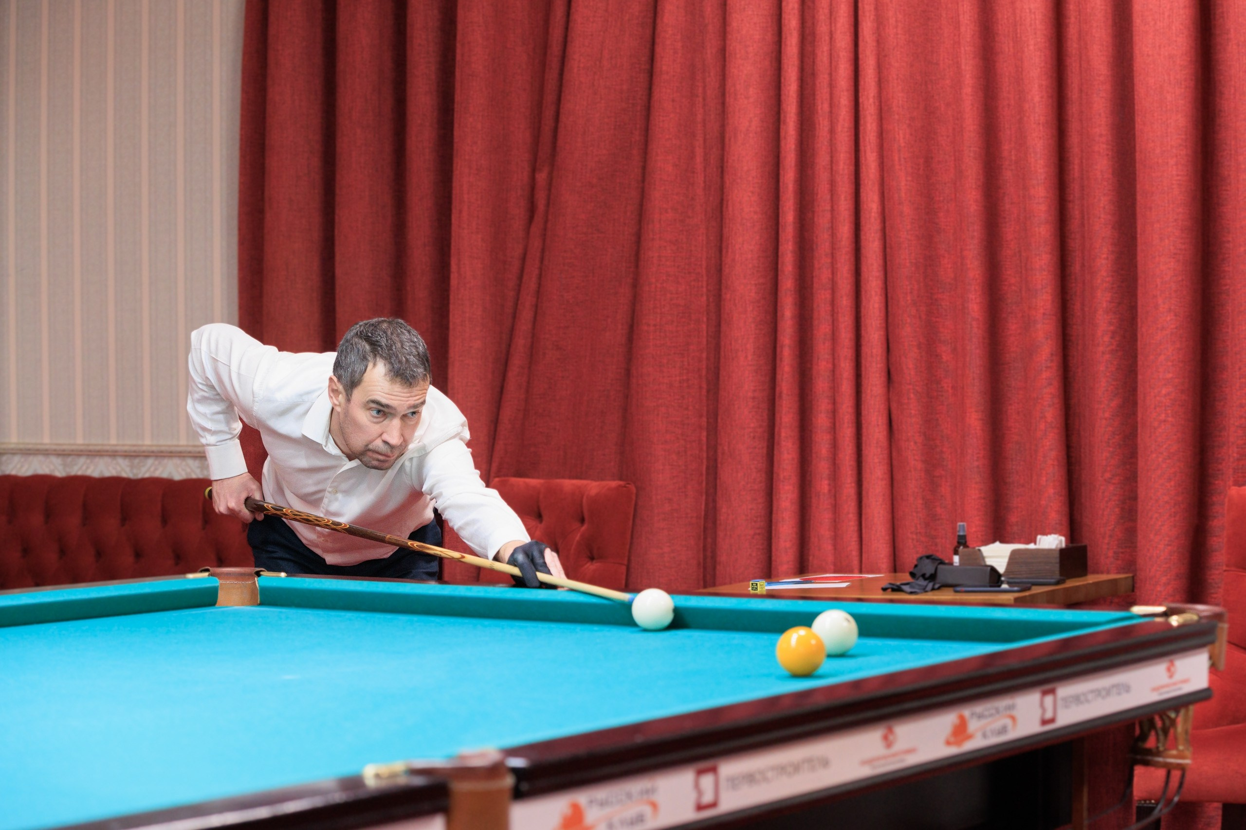 Репортаж с турнира по бильярду. Контент для бизнеса в Екатеринбурге Полдень Медиа