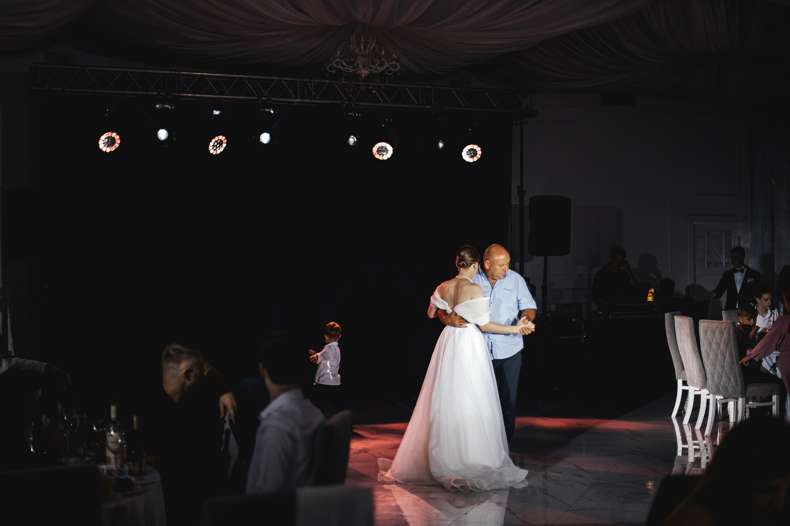 Vladislav & Julia. Свадебный организатор в Ростове-на-Дону Яснов Роман