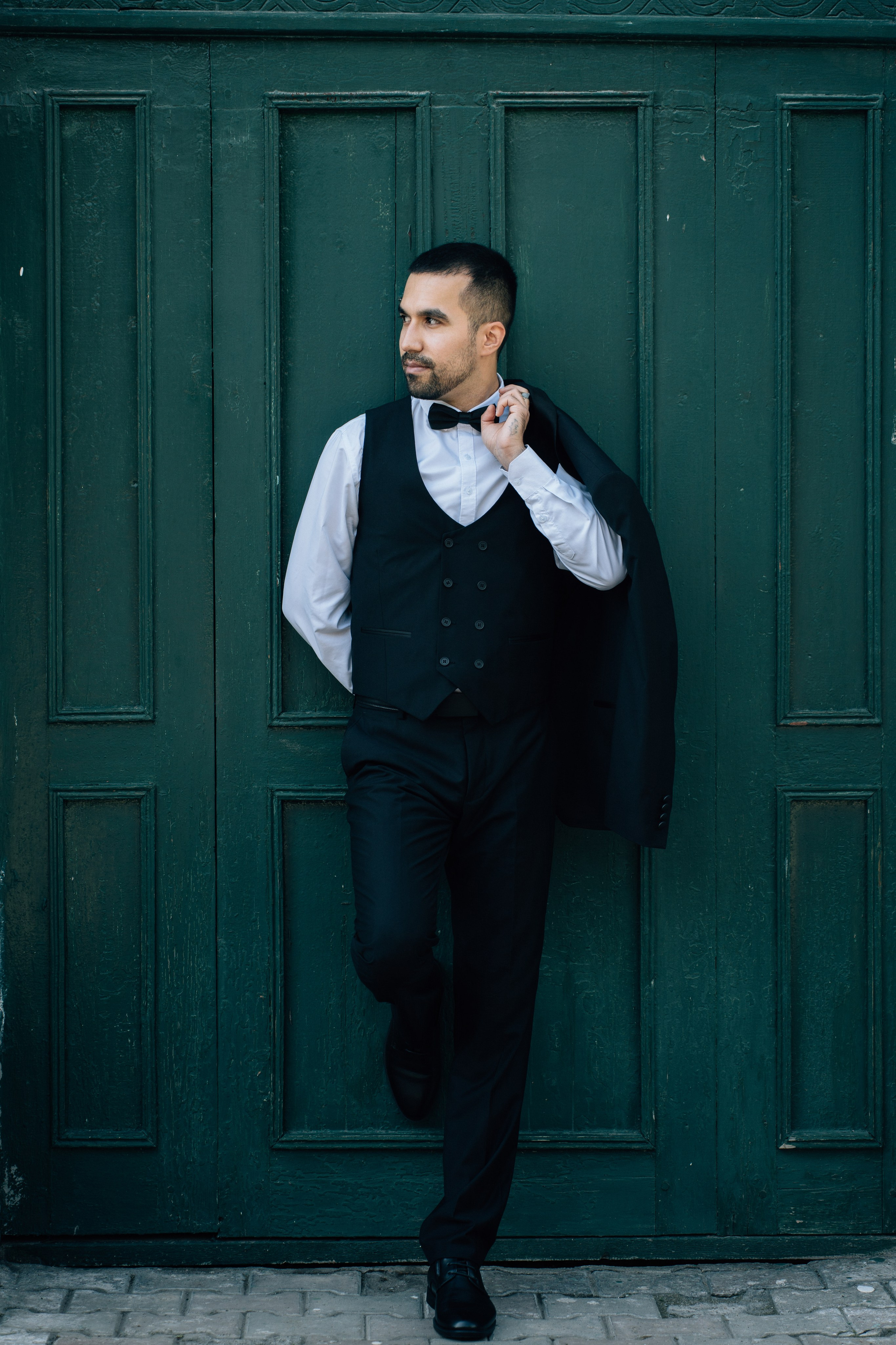 Поцелуй под ивой. Свадебная, семейная и коммерческая Фото|Видеосъёмка