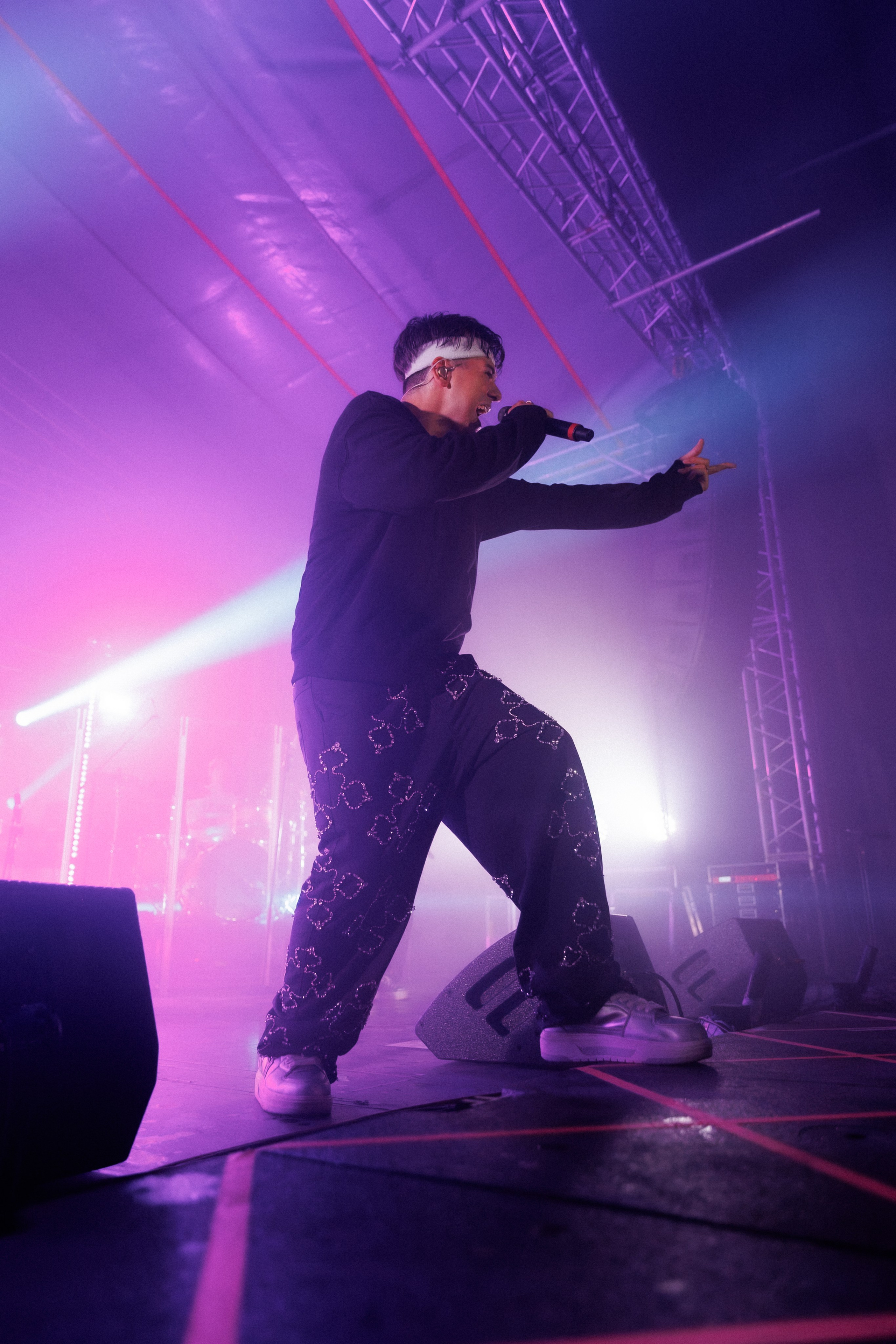 Фотоотчёт и репортаж с концерта группы GAYAZOV$ BROTHER$. Красильников Евгений — профессиональный фотограф в Ростове-на-Дону