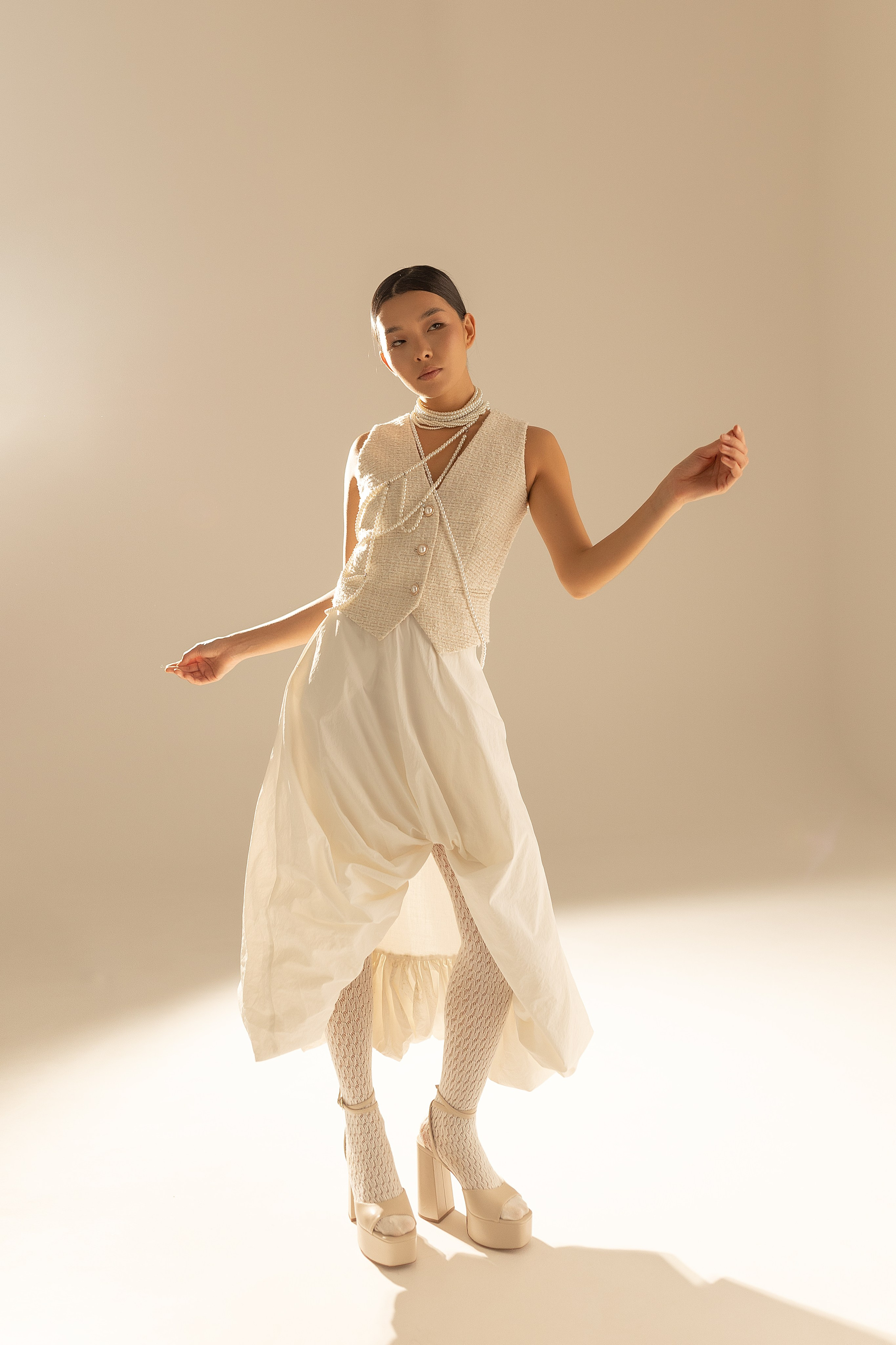 Настя студия 013. Женский фотограф в Екатеринбурге Марина Логинова