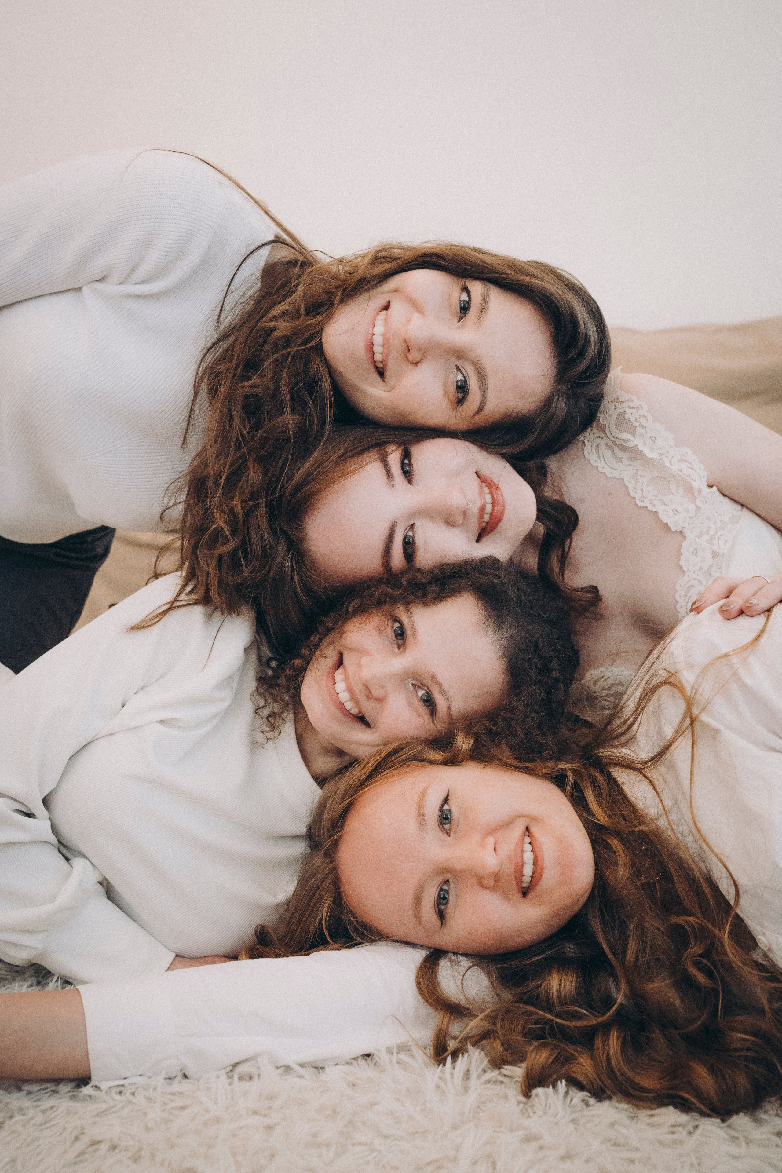 Подружки. Главная