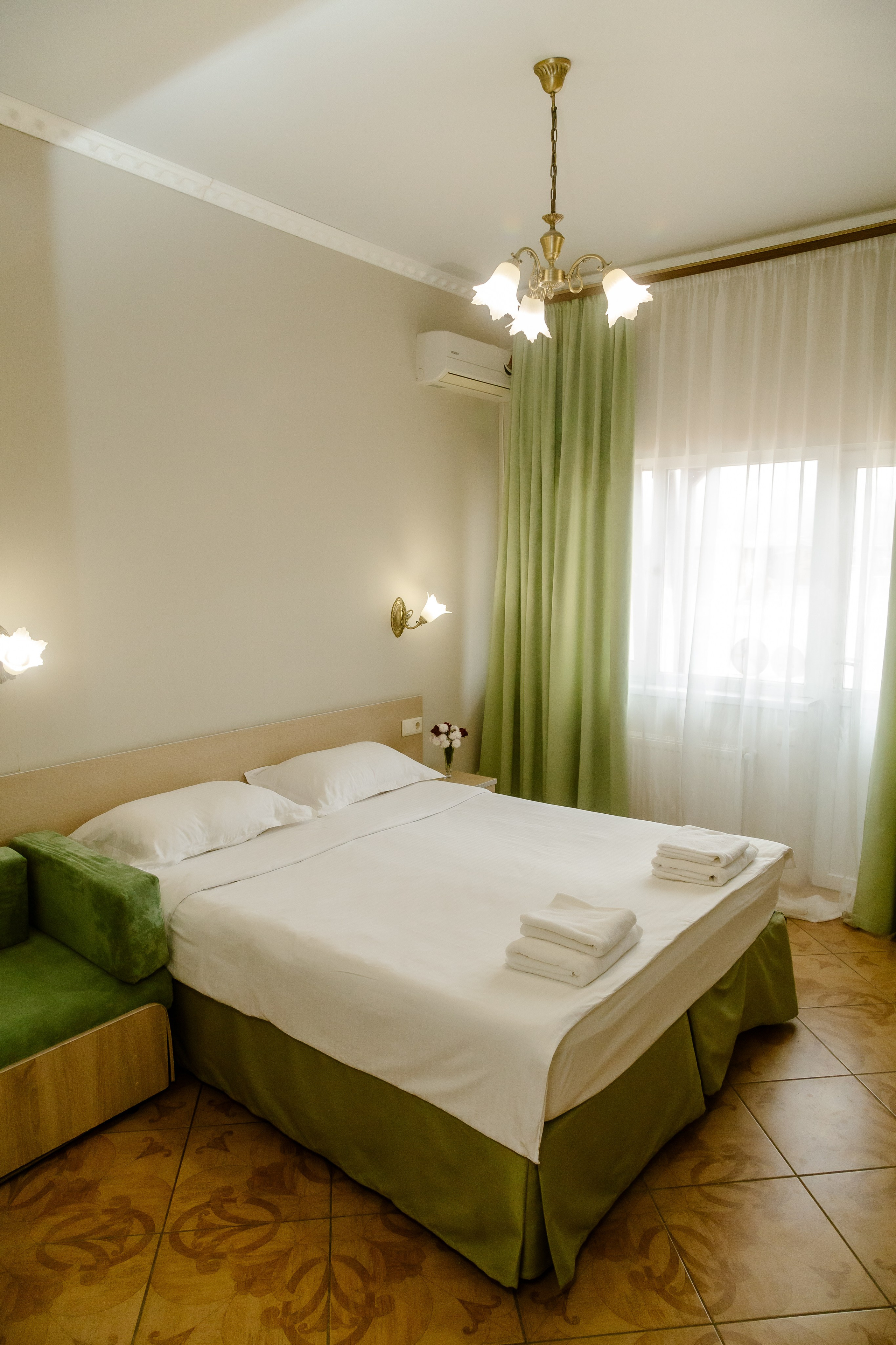 Стандарт с выходом к бассейнам