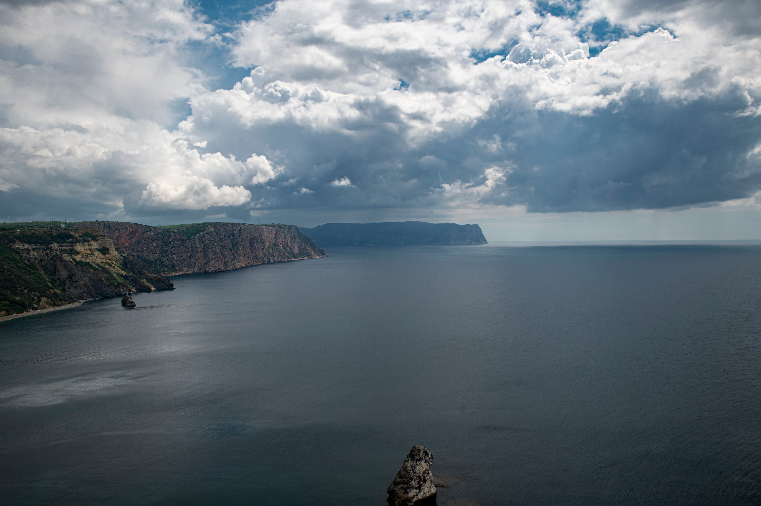 Крым май 2022. Фотограф Роман Адлер