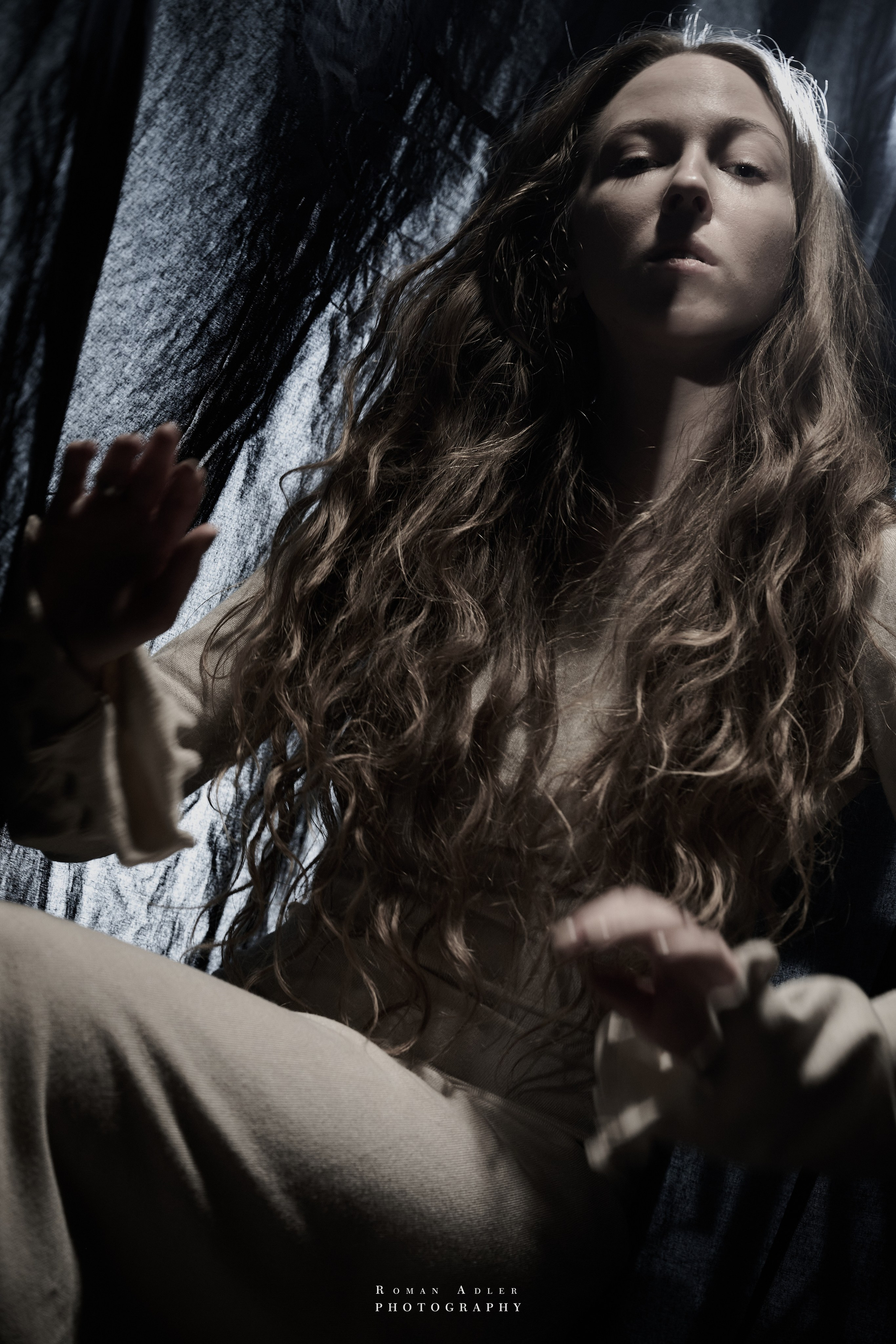 Авторская серия для Лу. Фотограф Роман Адлер