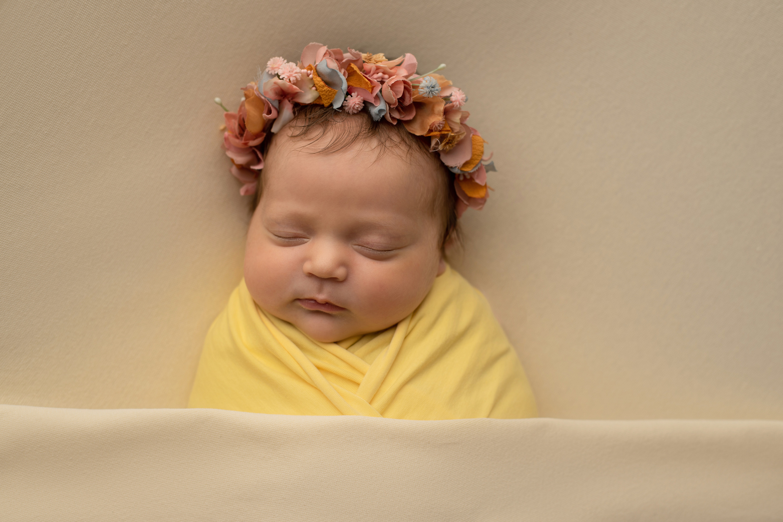 Photos of newborn babies. Photographer of newborns and children up to a year in Montenegro