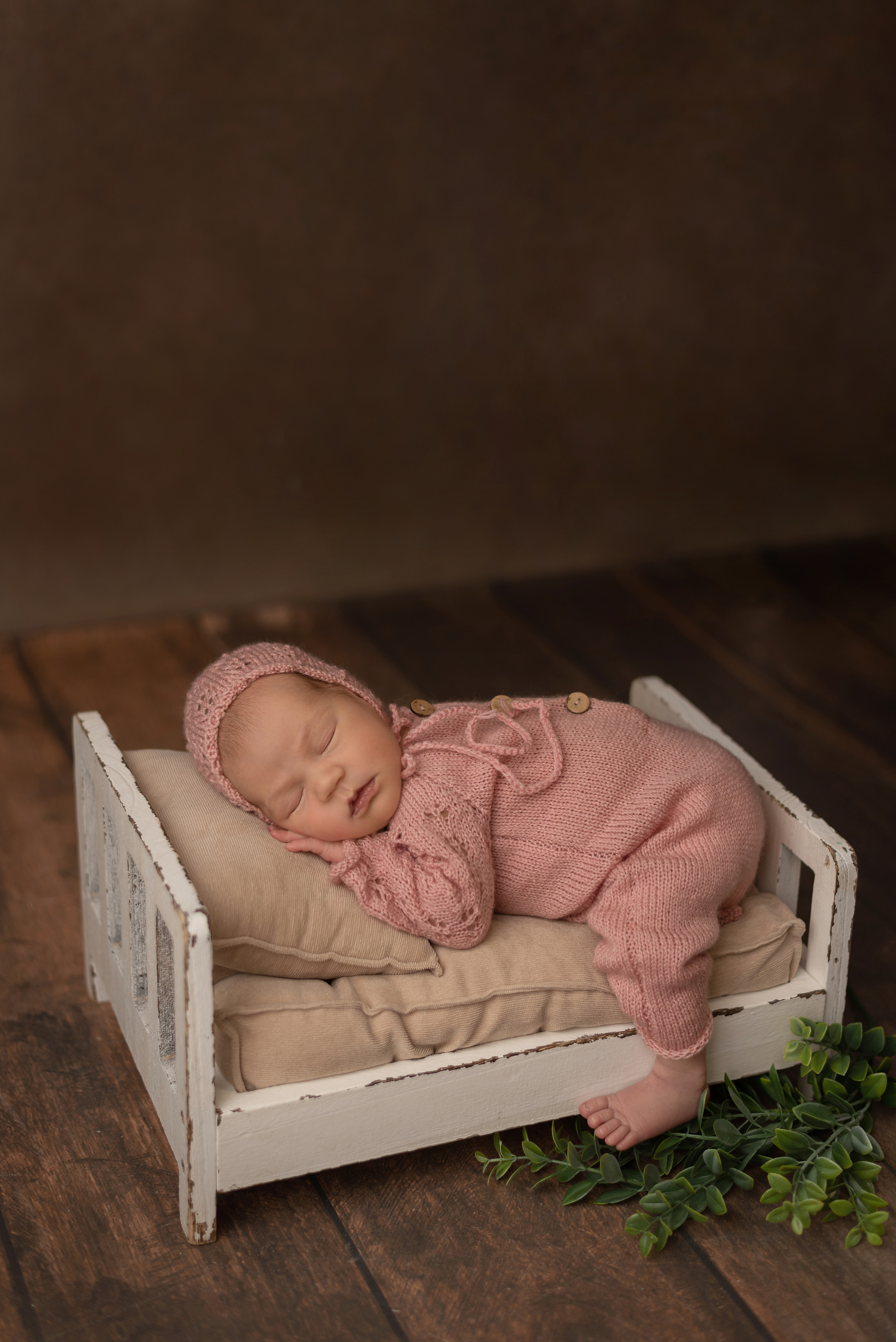 Photos of newborn babies. Photographer of newborns and children up to a year in Montenegro