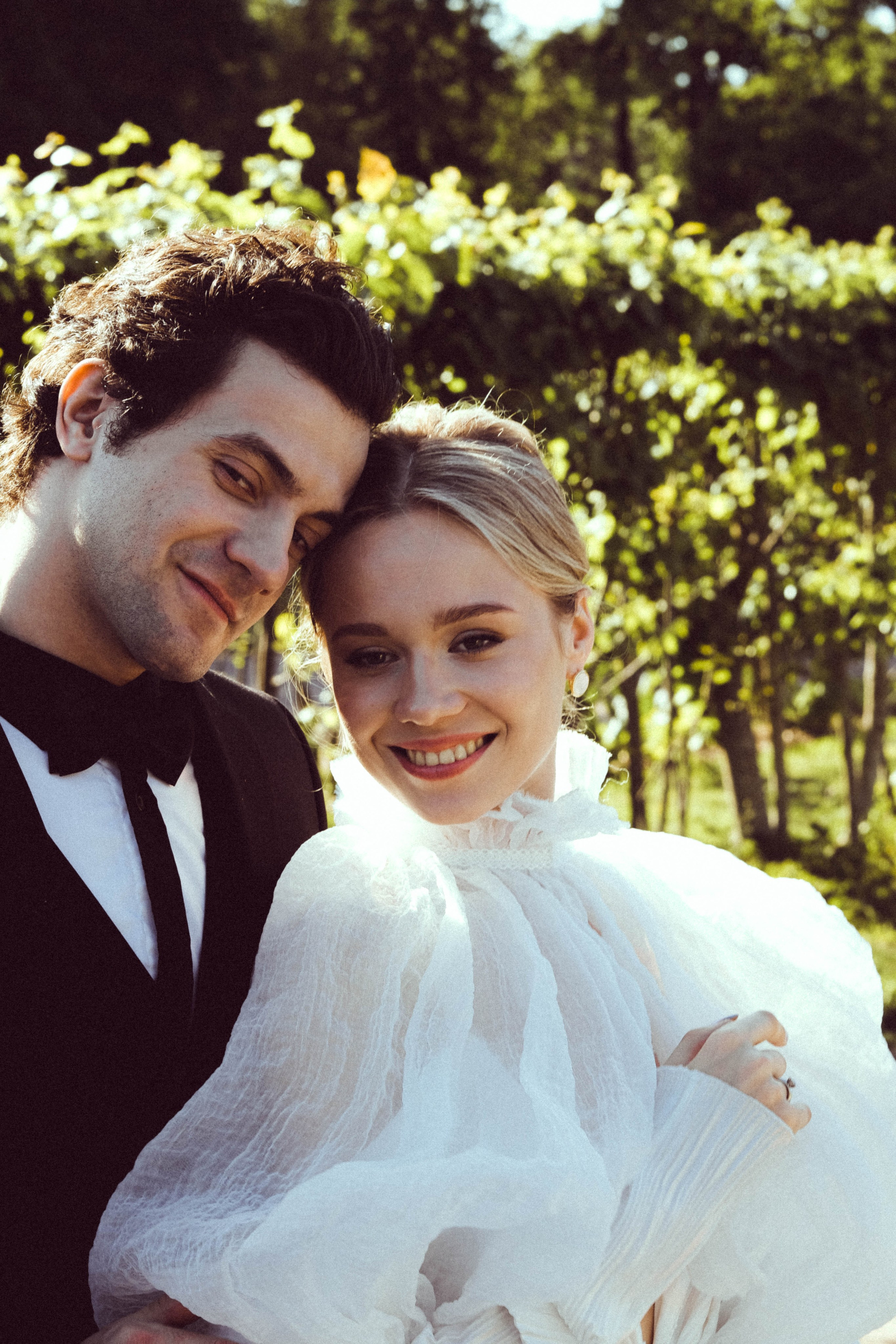 СВАДЕБНАЯ СЬЕМКА В ПАРКЕ ОРАНИЕНБАУМ. Профессиональный фотограф, Санкт-Петербург — Виктория Богомолова