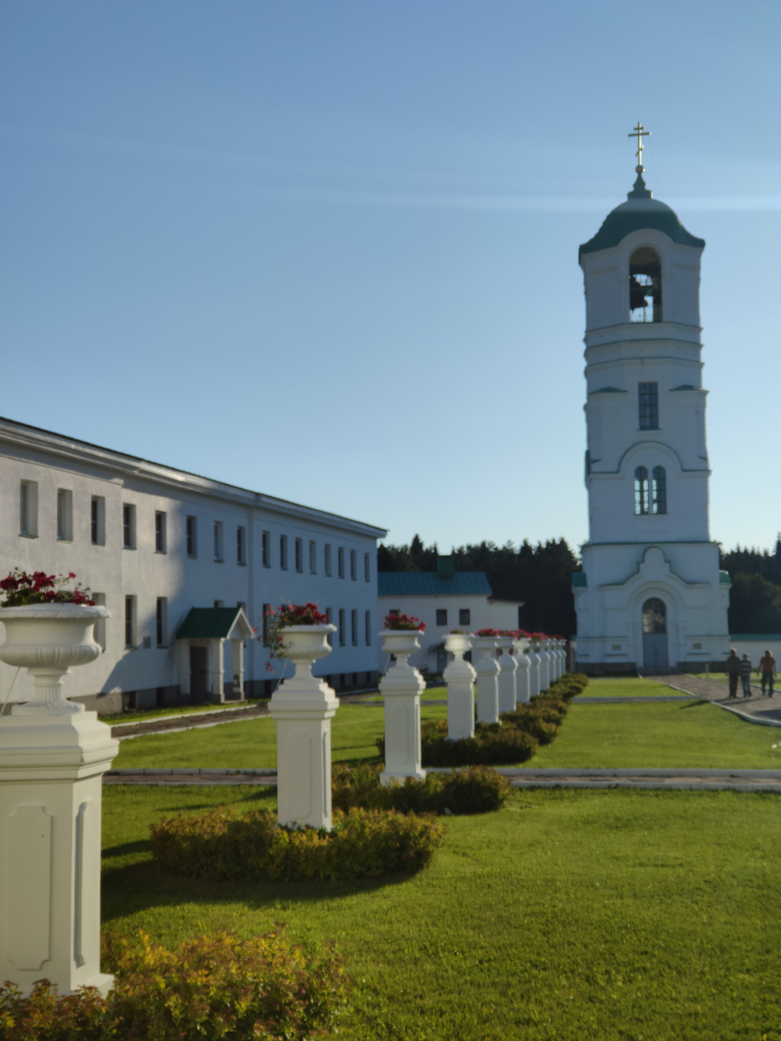 Монастырь был основан в XV в Александром Свирским. Преображенская колокольня нач. XX в.